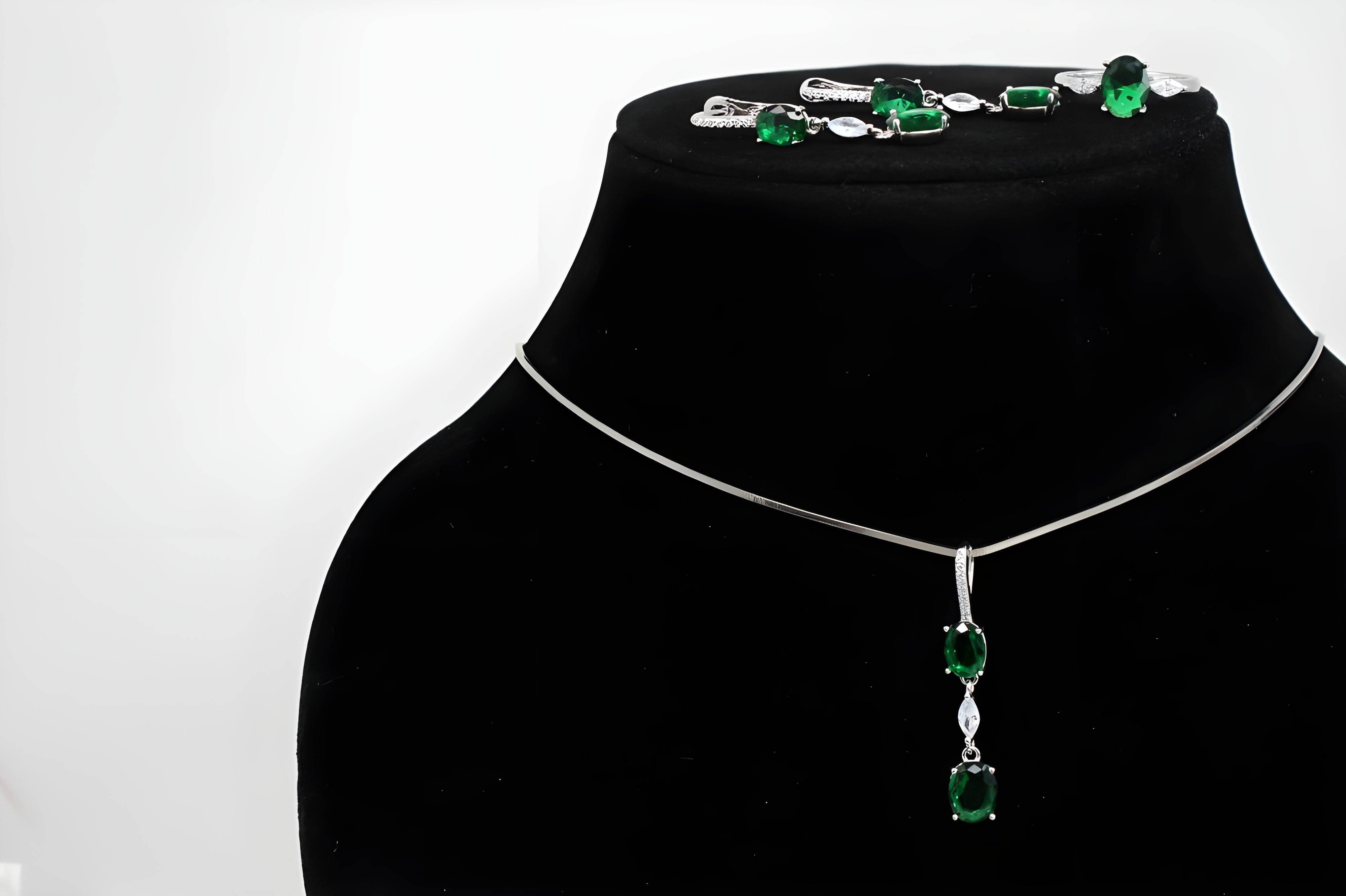 Emerald Cascade Diamond Jewelry Set - Sterling Silver Ring, Drop Earrings & Pendant with Oval-Cut Emeralds and Cascading White Diamonds