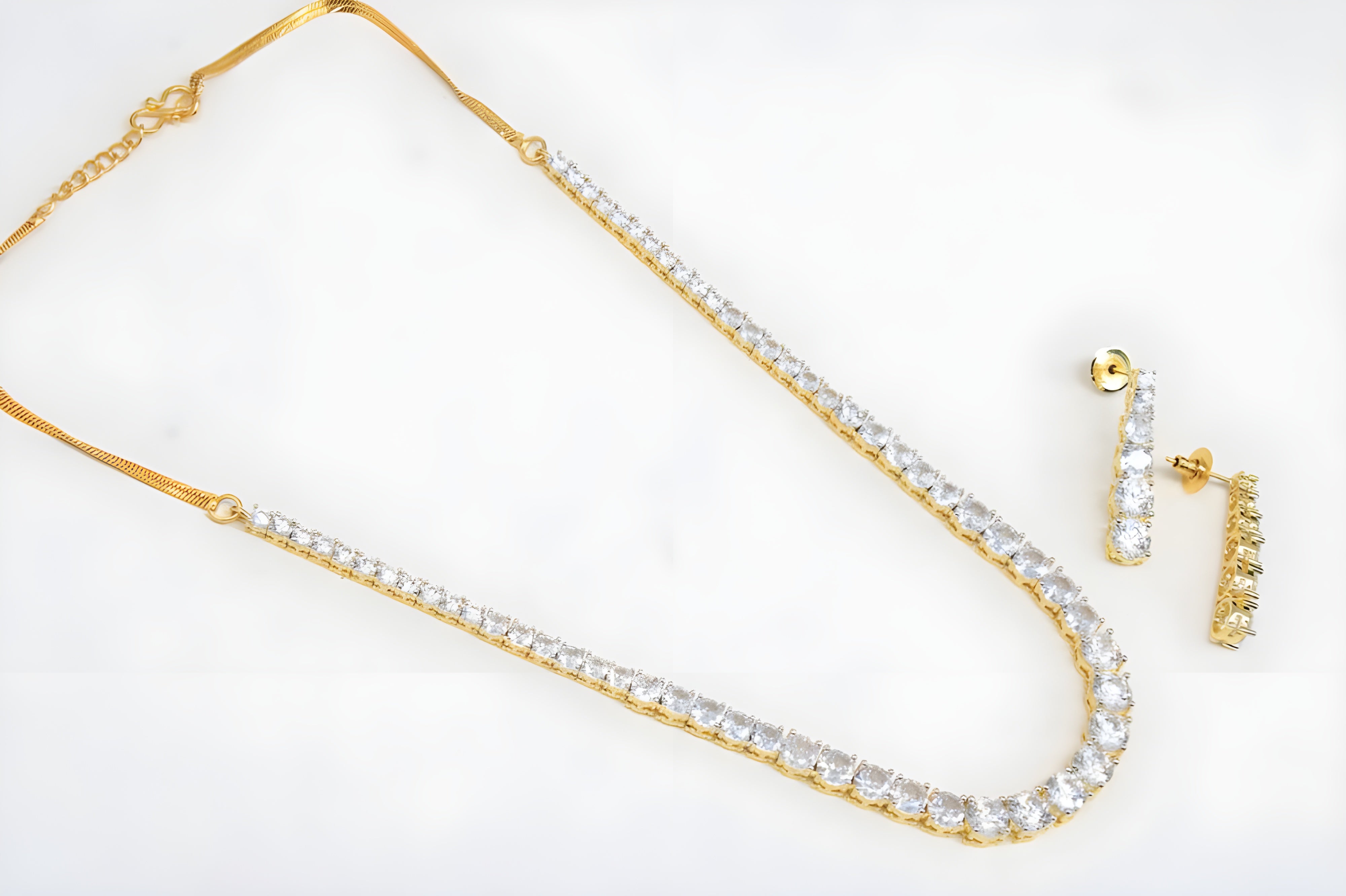 Golden Crystal Radiance Necklace Set