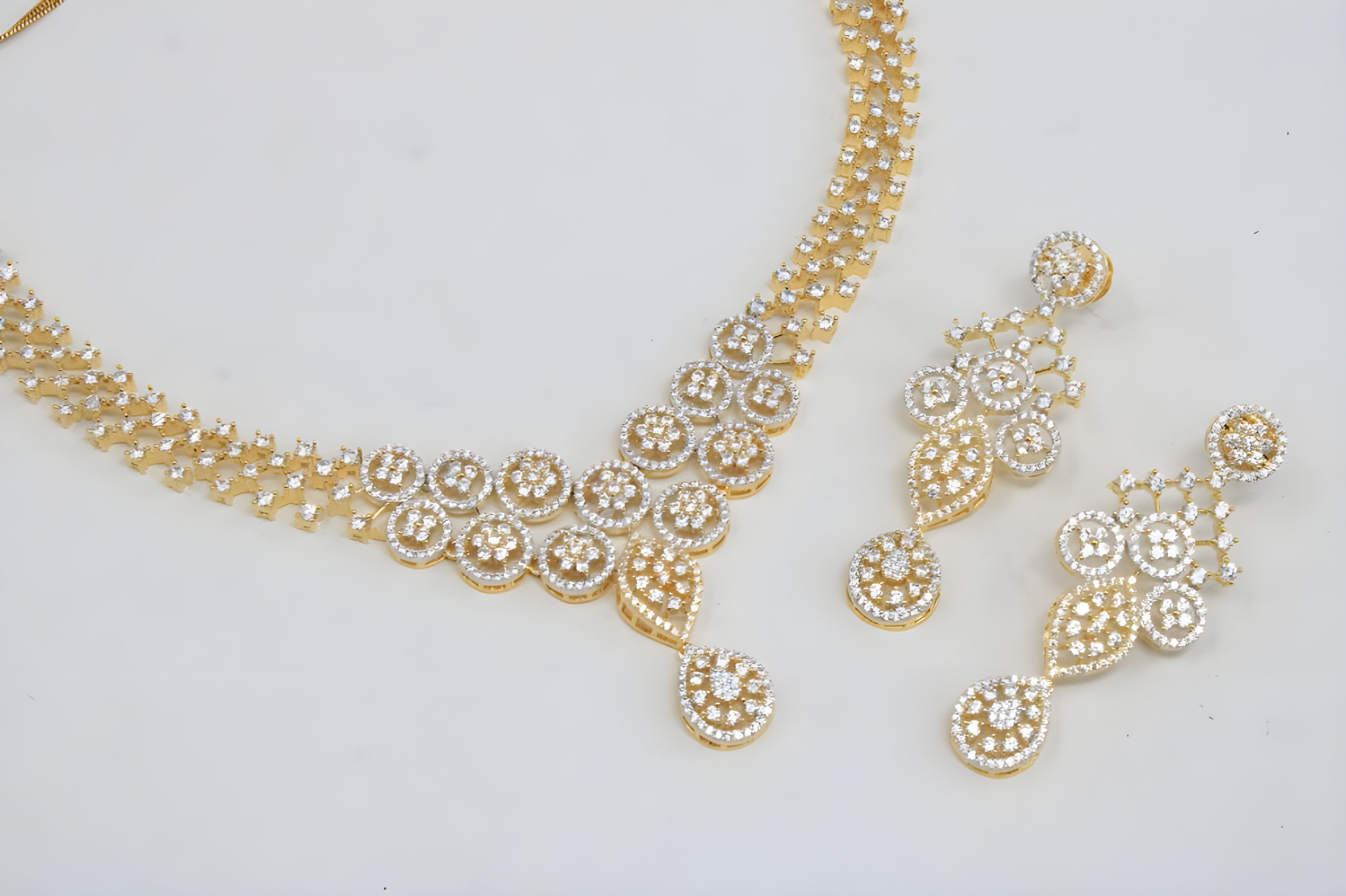 Golden Starry Sparkle Necklace Set