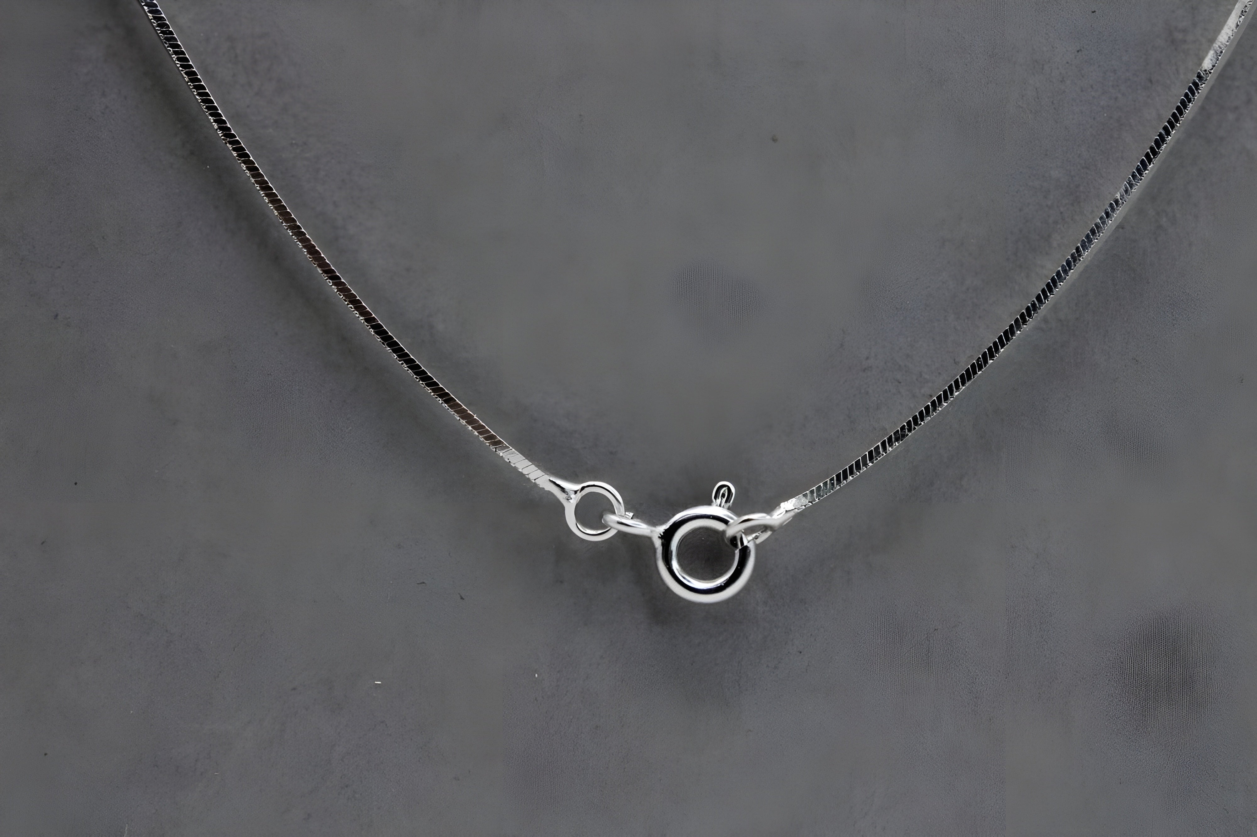 Sophisticated Sterling Silver Herringbone Snake Chain - Timeless Luxury for Any Ensemble