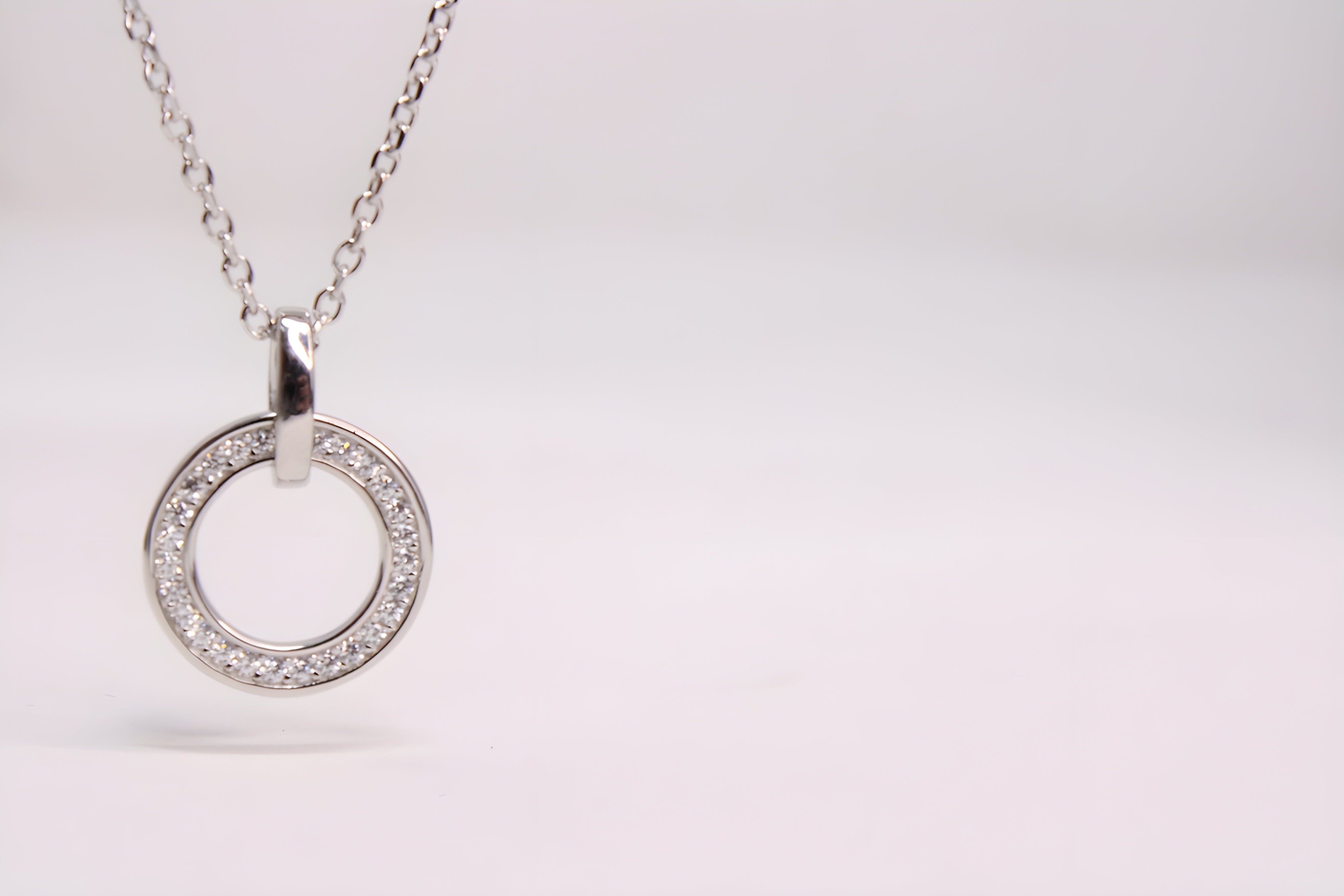 Serene Circle 92.5 Sterling Silver VeeLux Premium Pendant