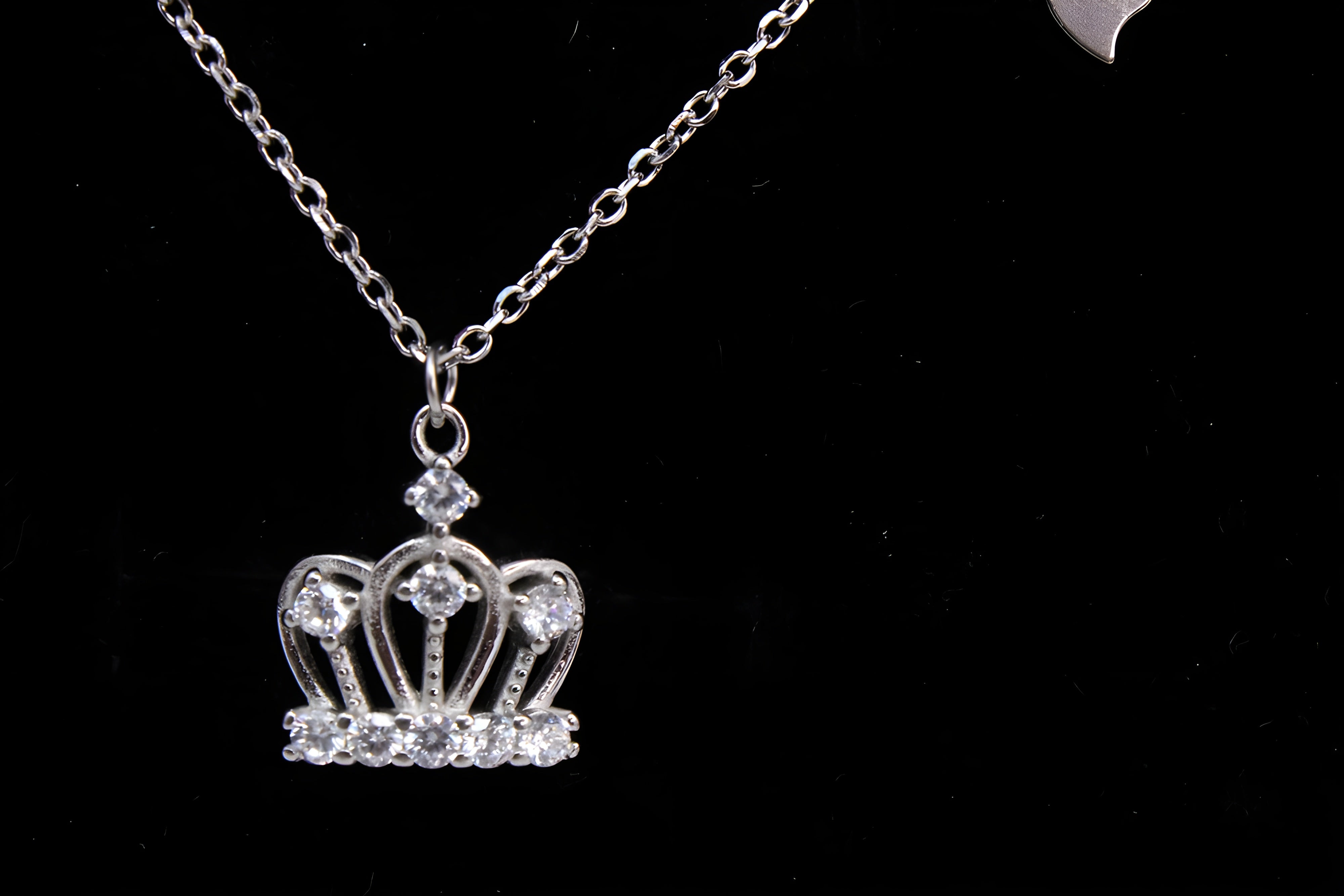 Royal Crown 92.5 Sterling Silver VeeLux Premium Pendant