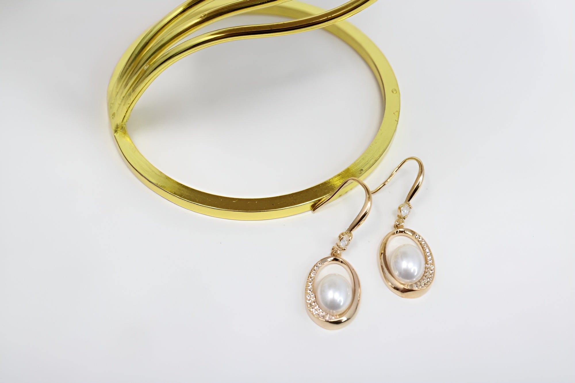 Asymmetrical Pearl and Crystal Drop Earrings with Diamond Accents