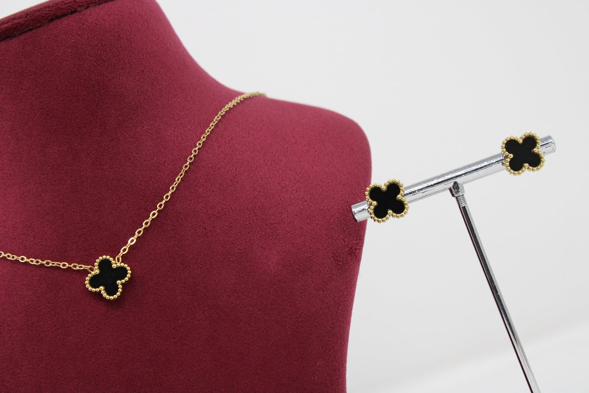 Golden Elegance Black Leaf Pendant Set