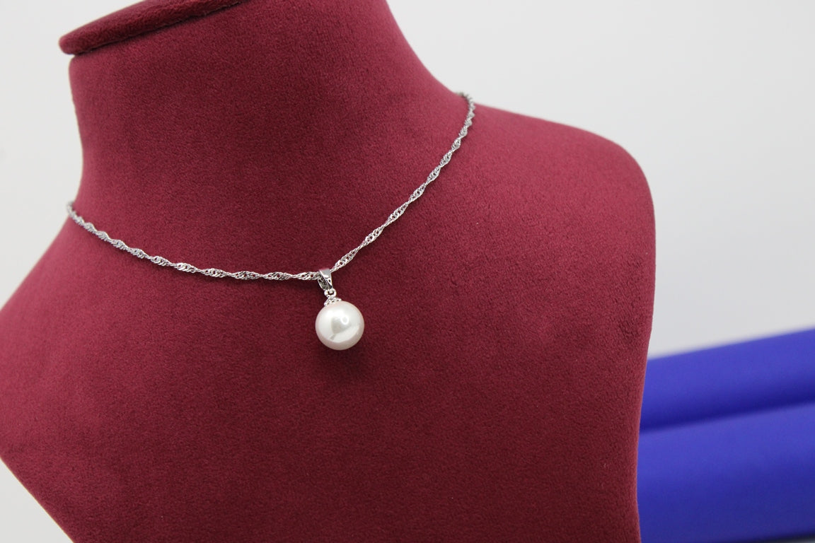 Timeless Elegance Pearl Pendant Set