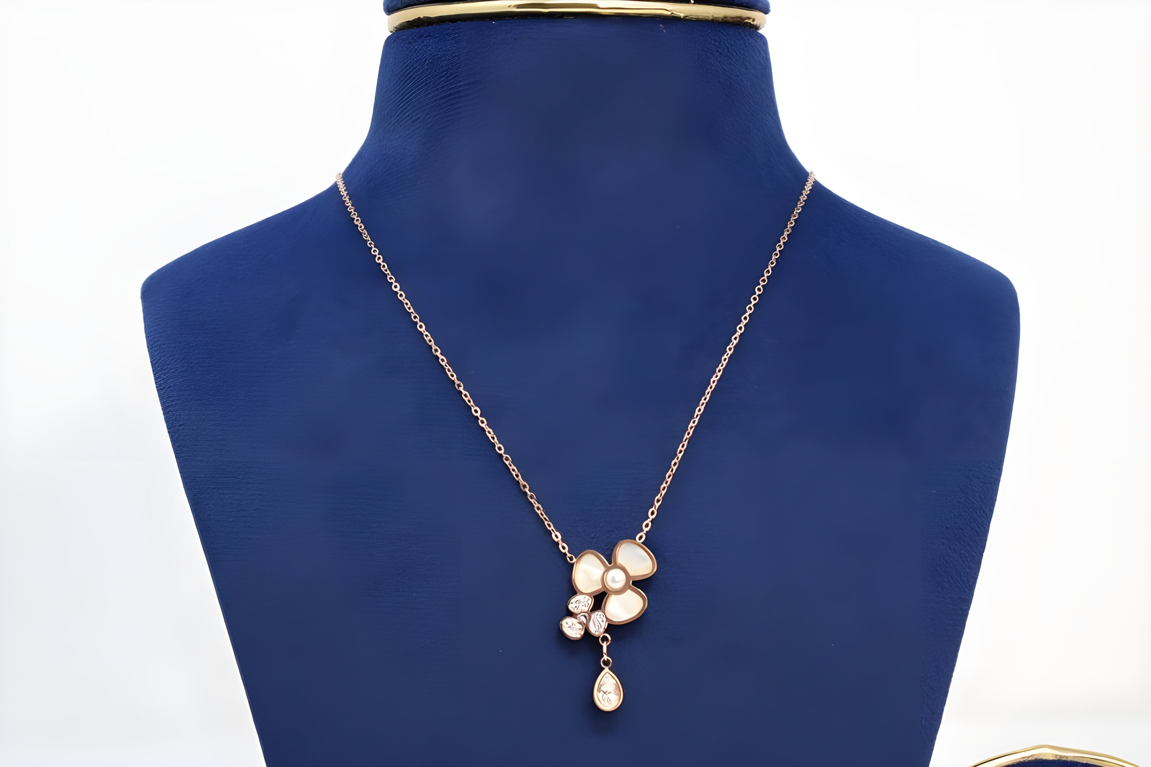 Radiant Blossom Pendant Set