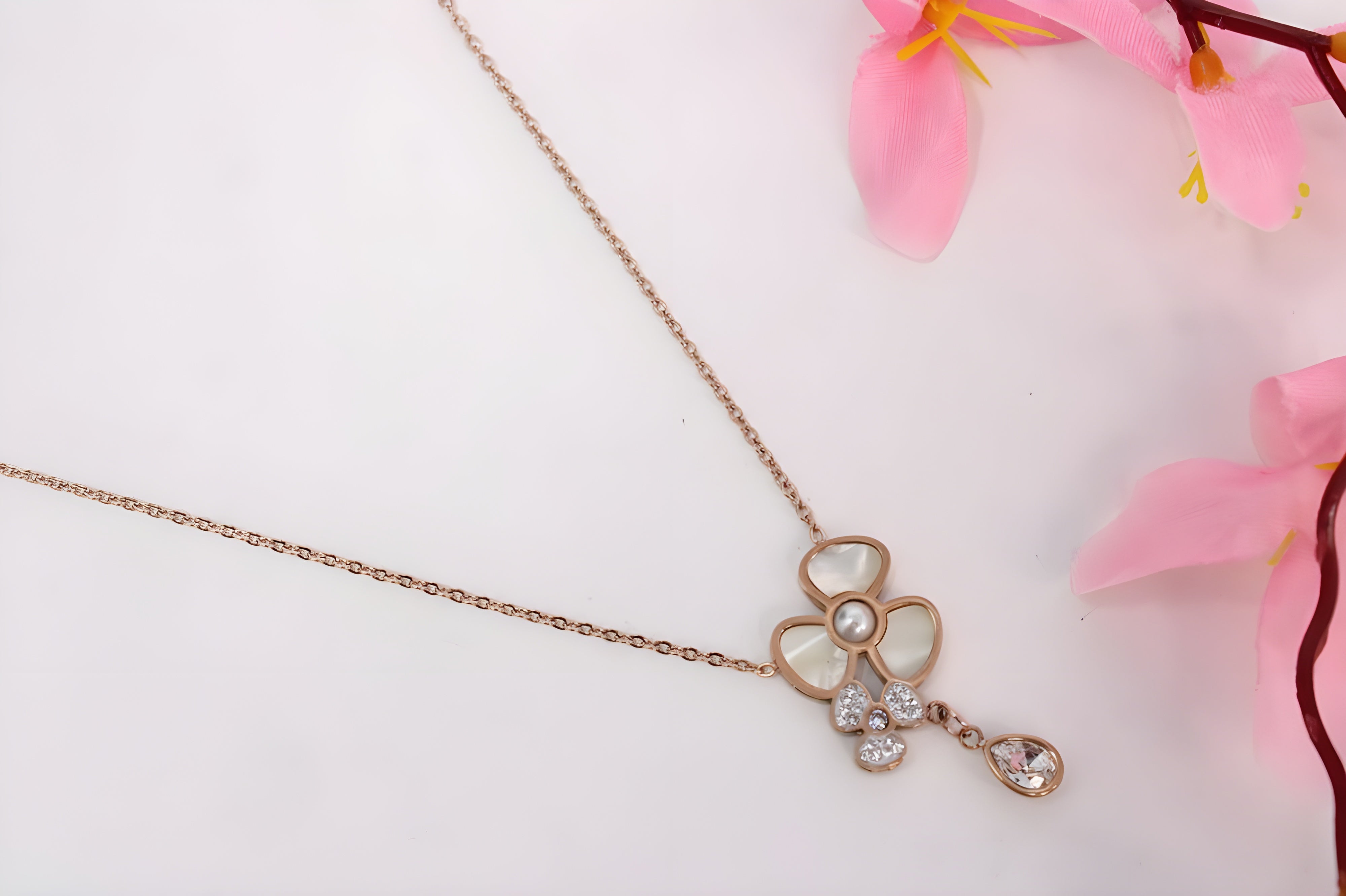 Radiant Blossom Pendant Set