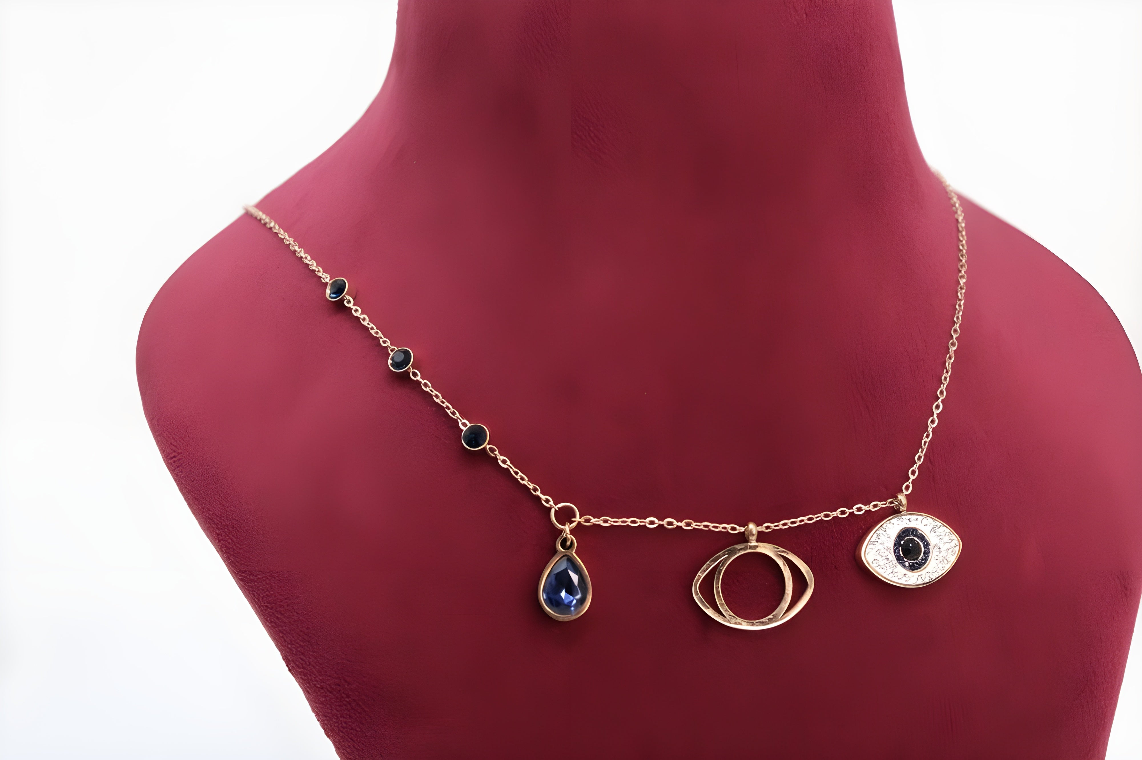 Golden Trinity Eye Pendant Set