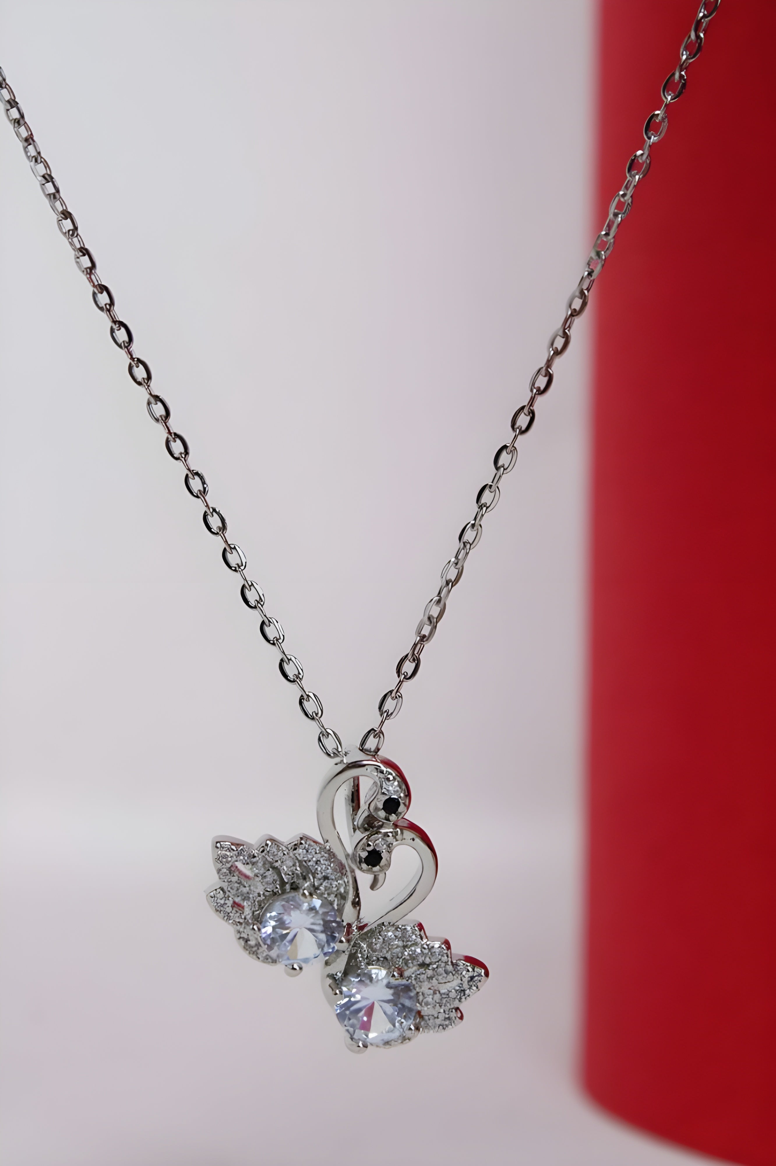 Silver Swan Crystal Pendant Set