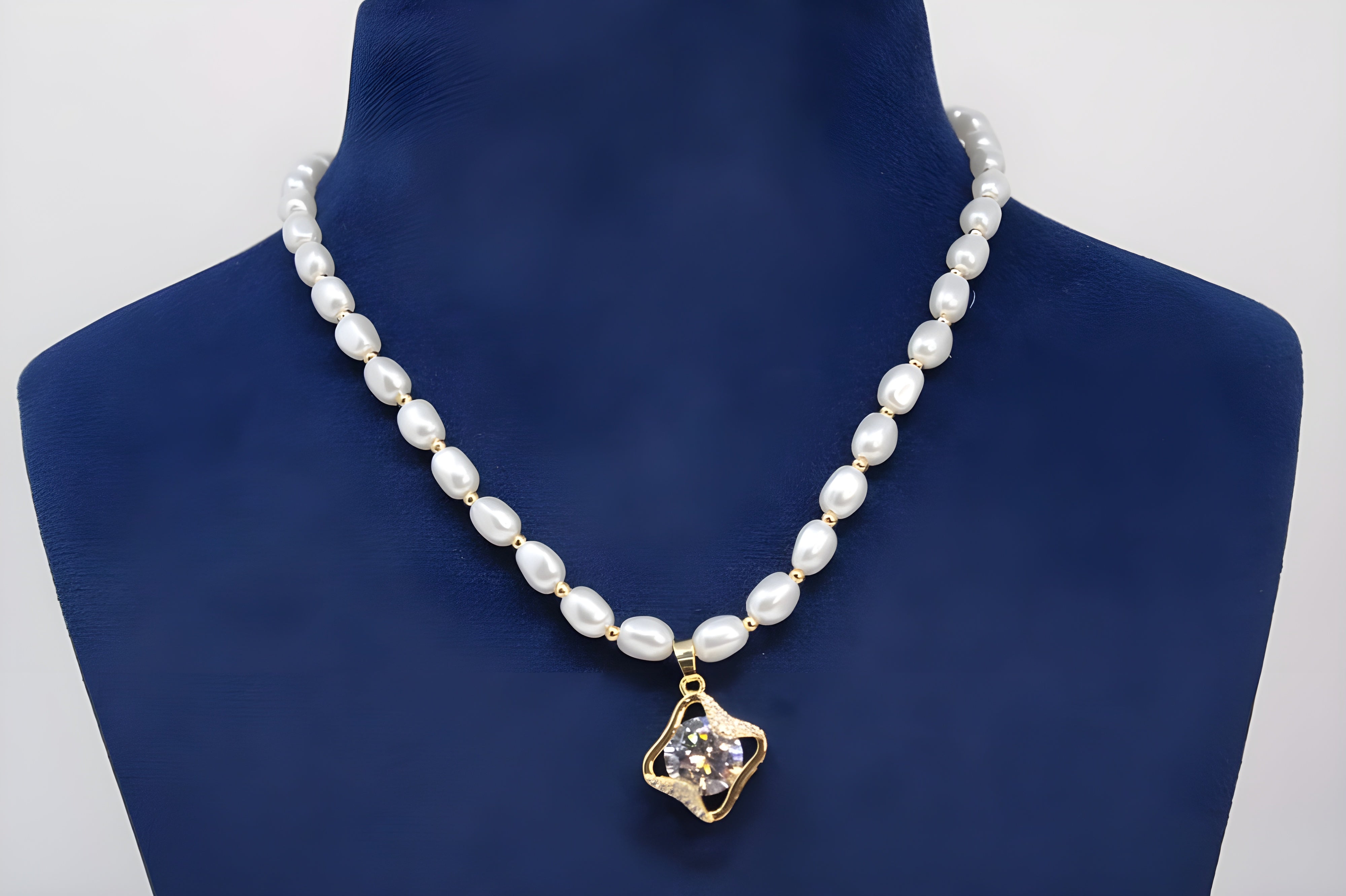 Golden Pearl Crystal Elegance Pendant Set