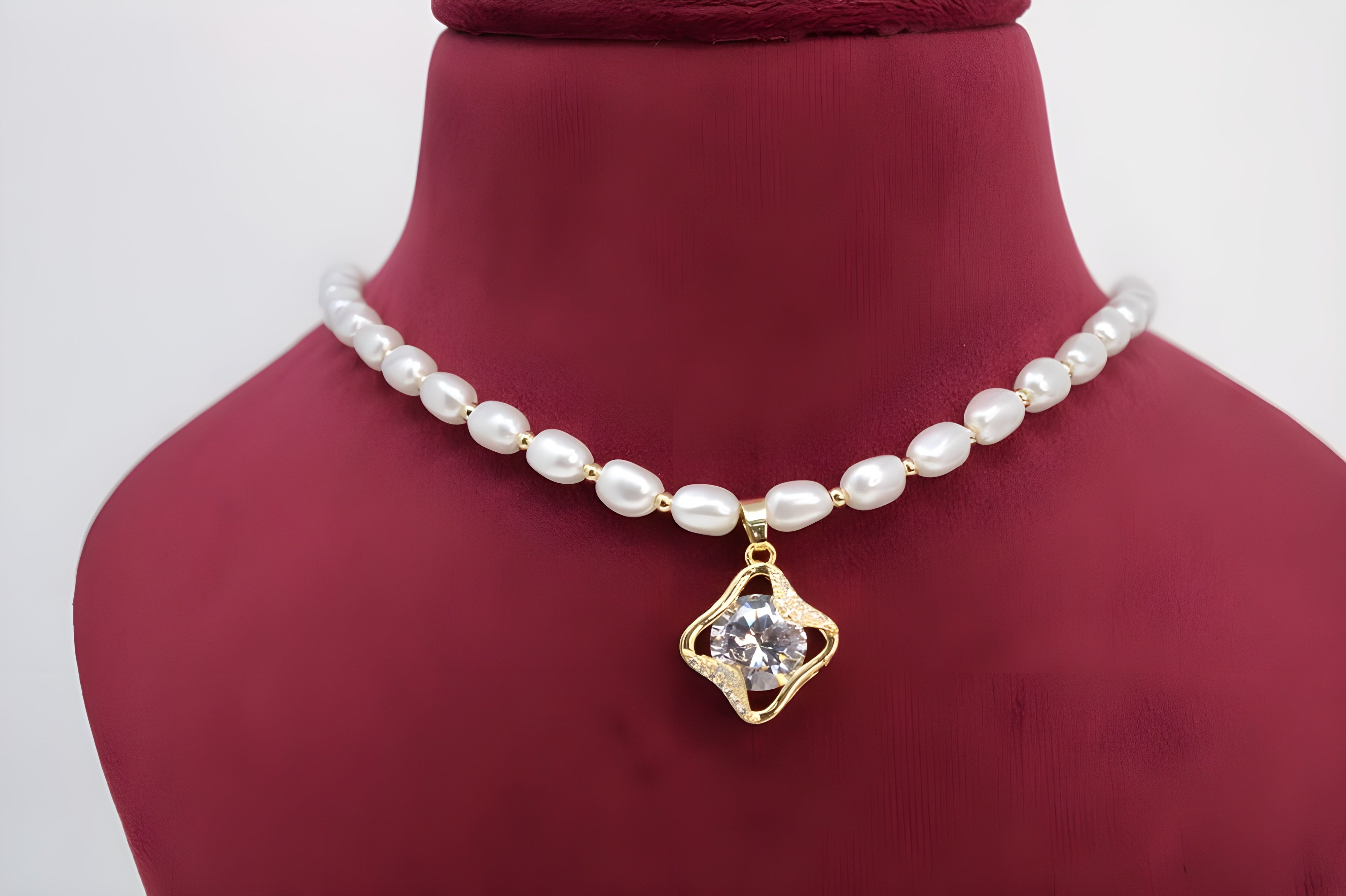 Golden Pearl Crystal Elegance Pendant Set