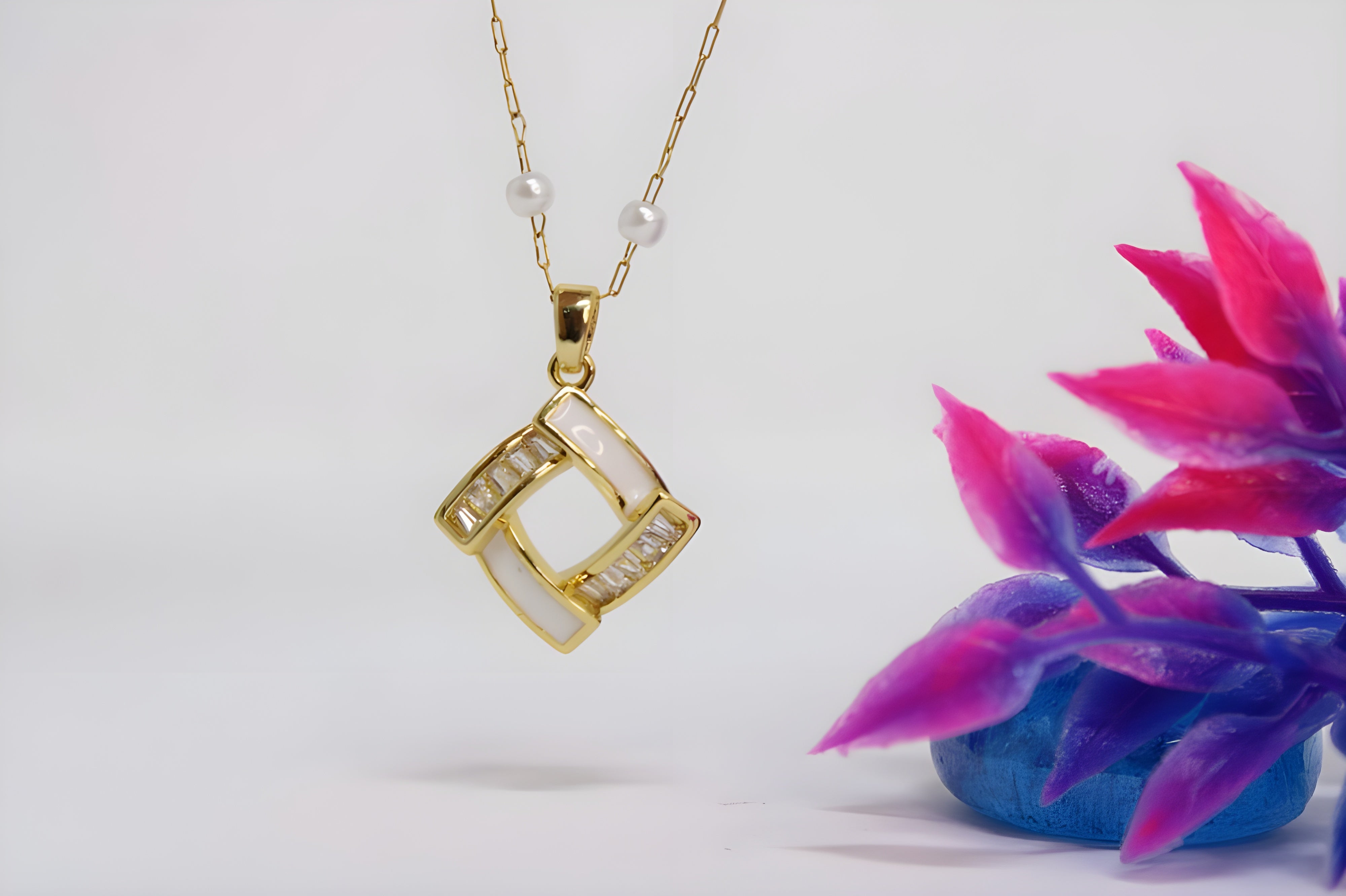 Golden Box Charm Pendant Set