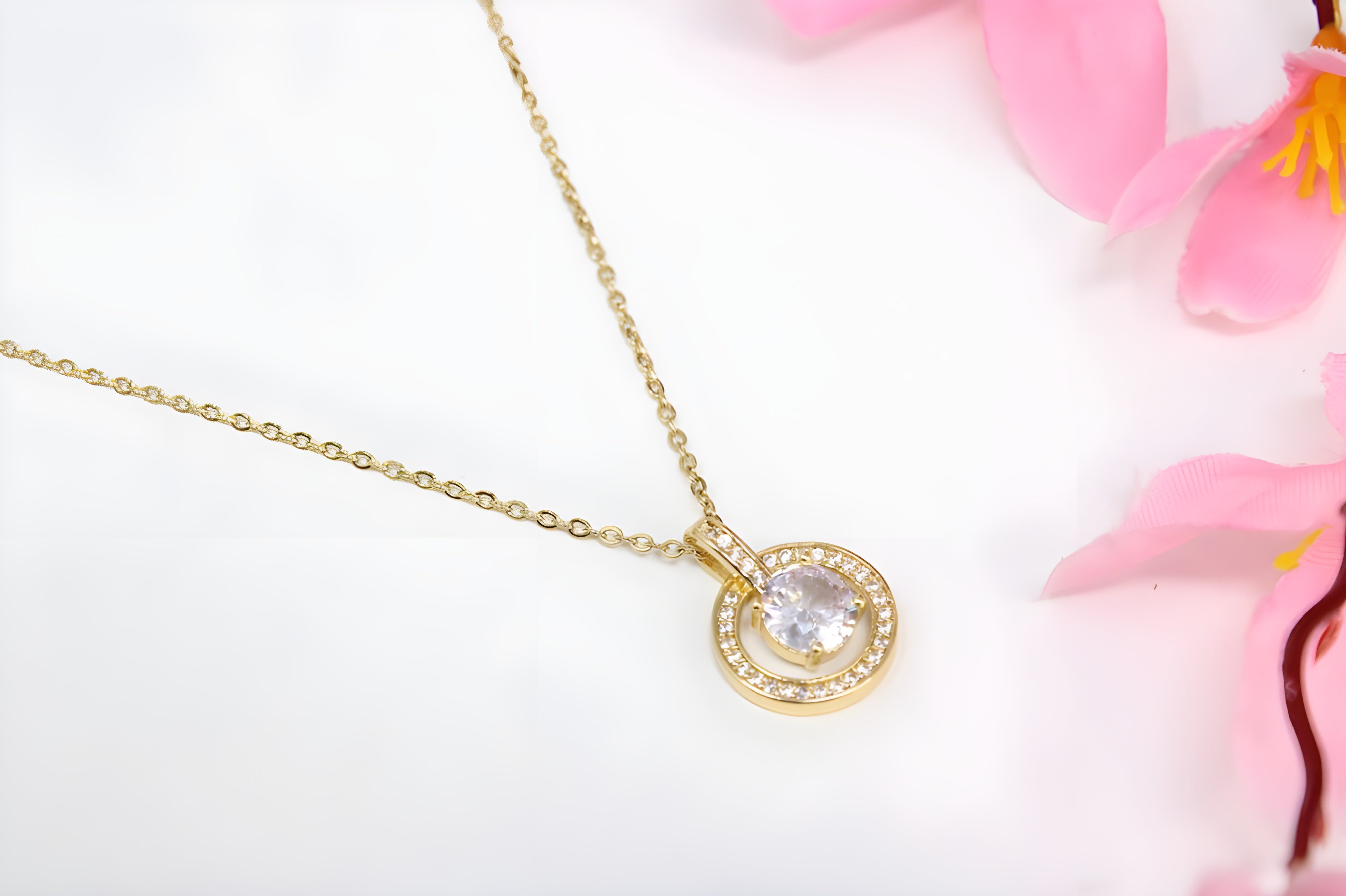 Golden Halo Crystal Pendant Set