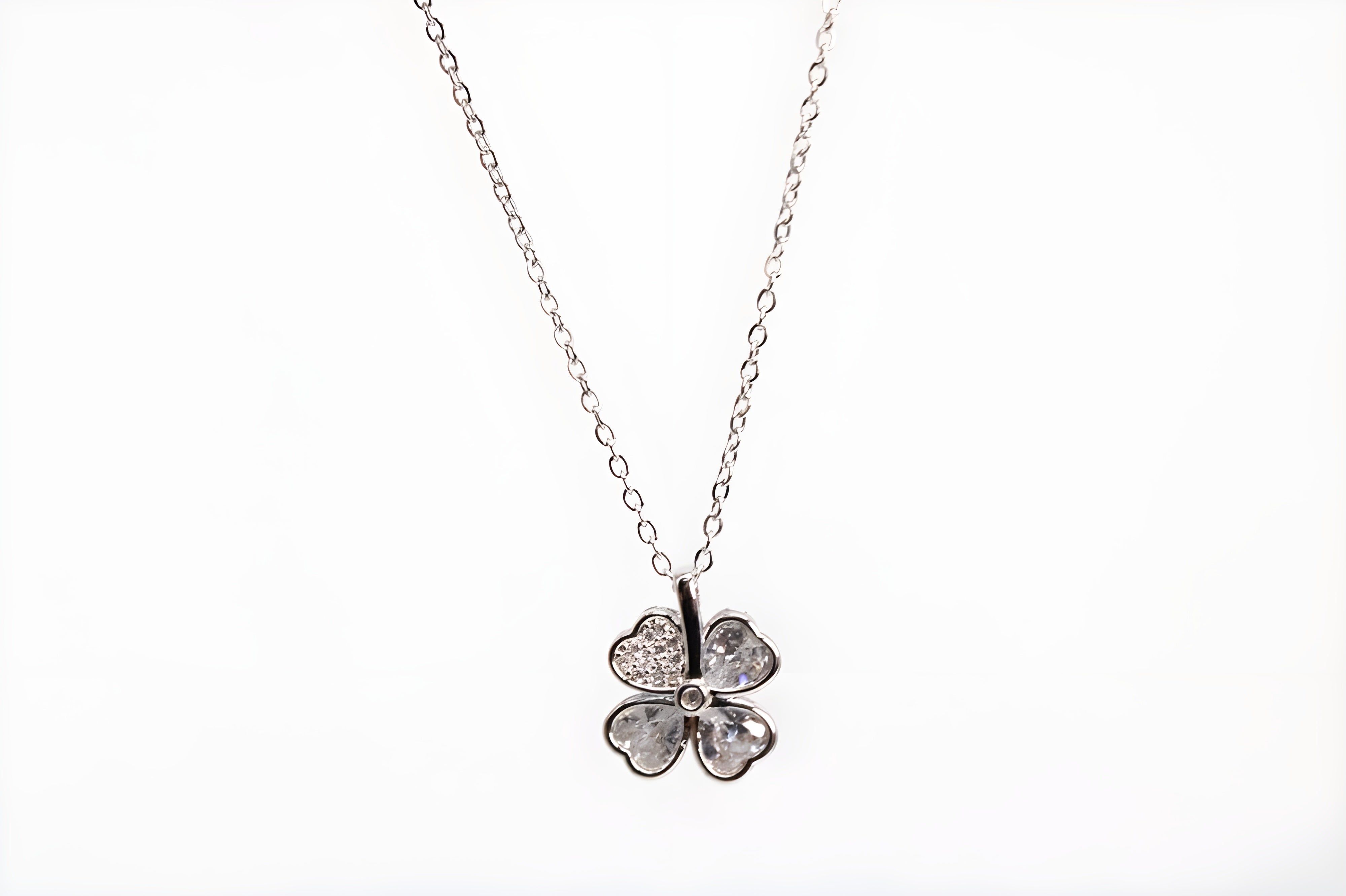 Silver Serendipity Leaf Pendant Set