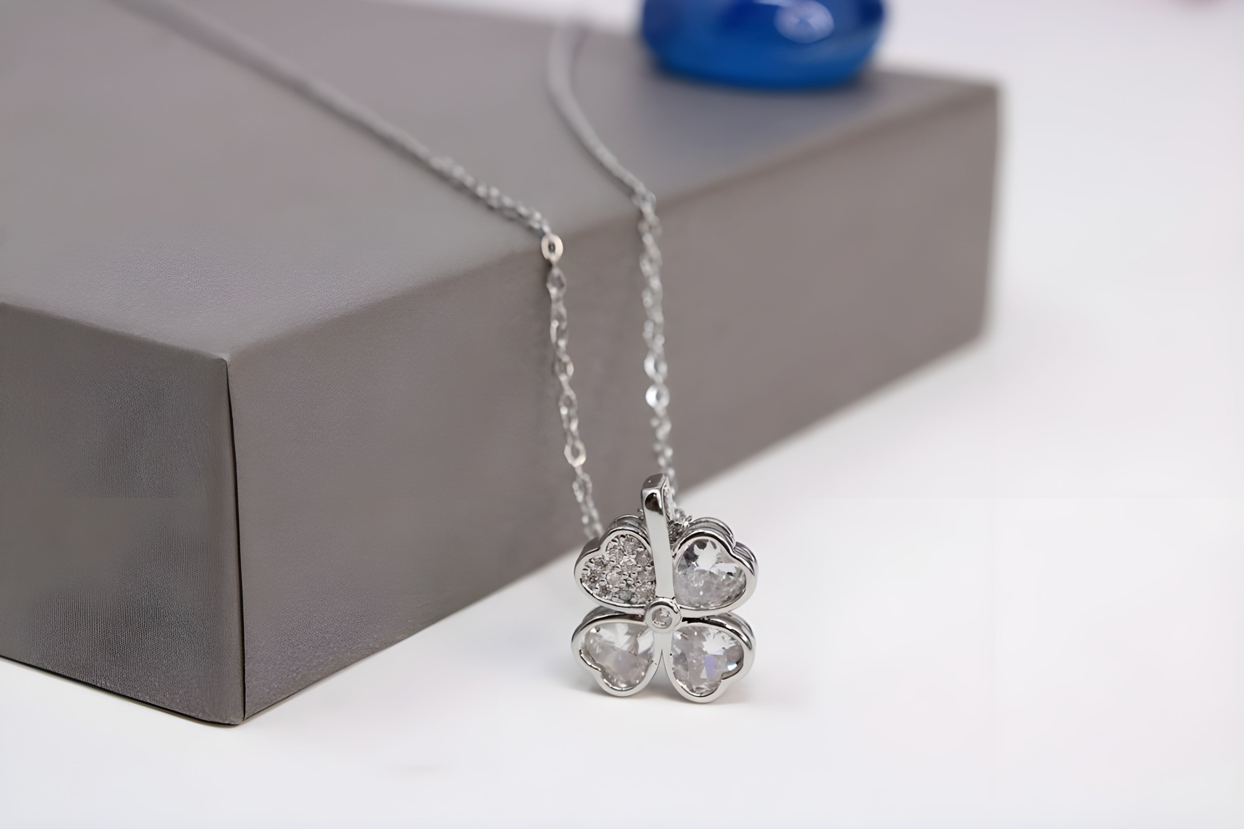 Silver Serendipity Leaf Pendant Set