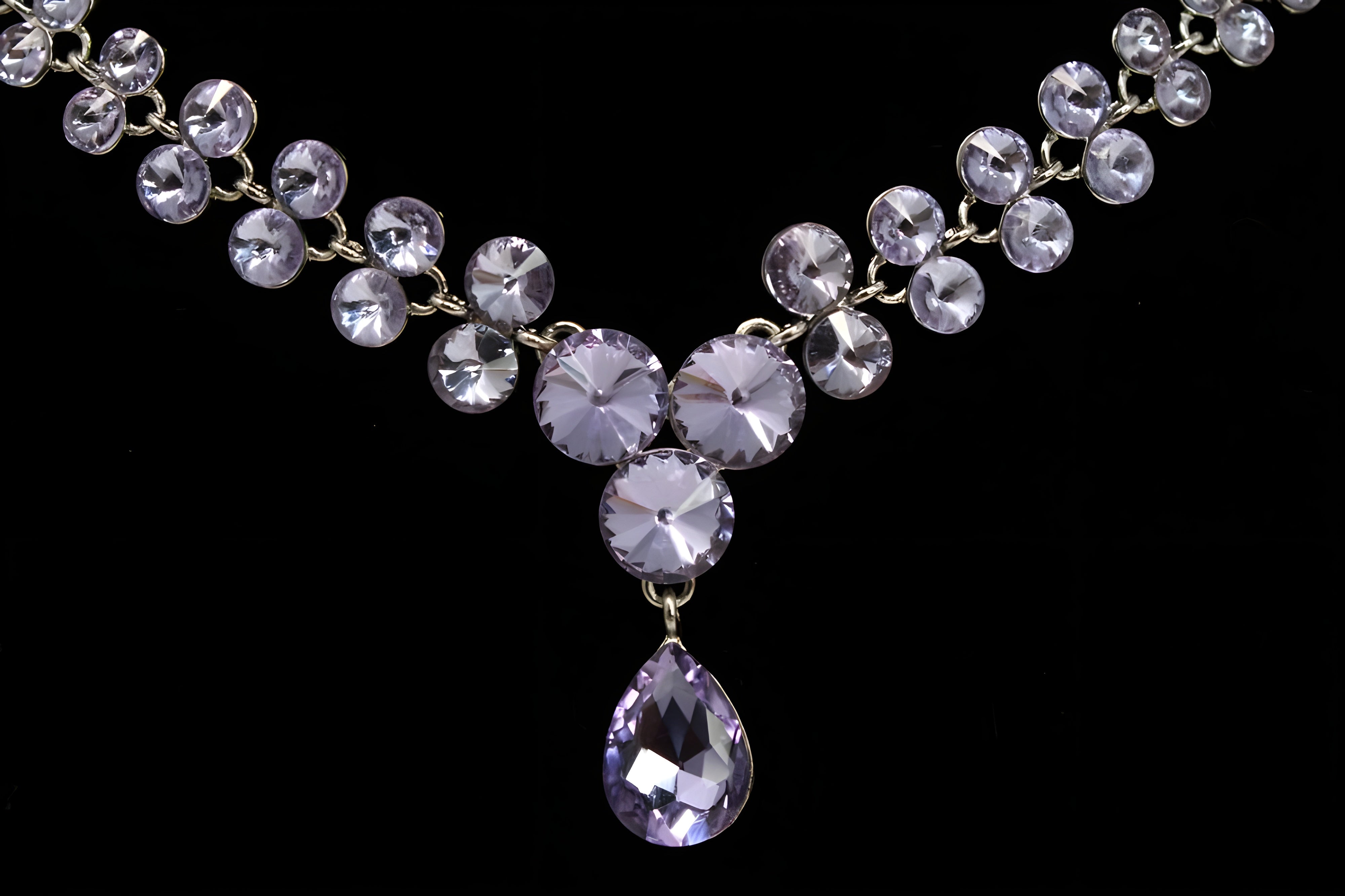 Enchanted Sparkle Drop Necklace Set