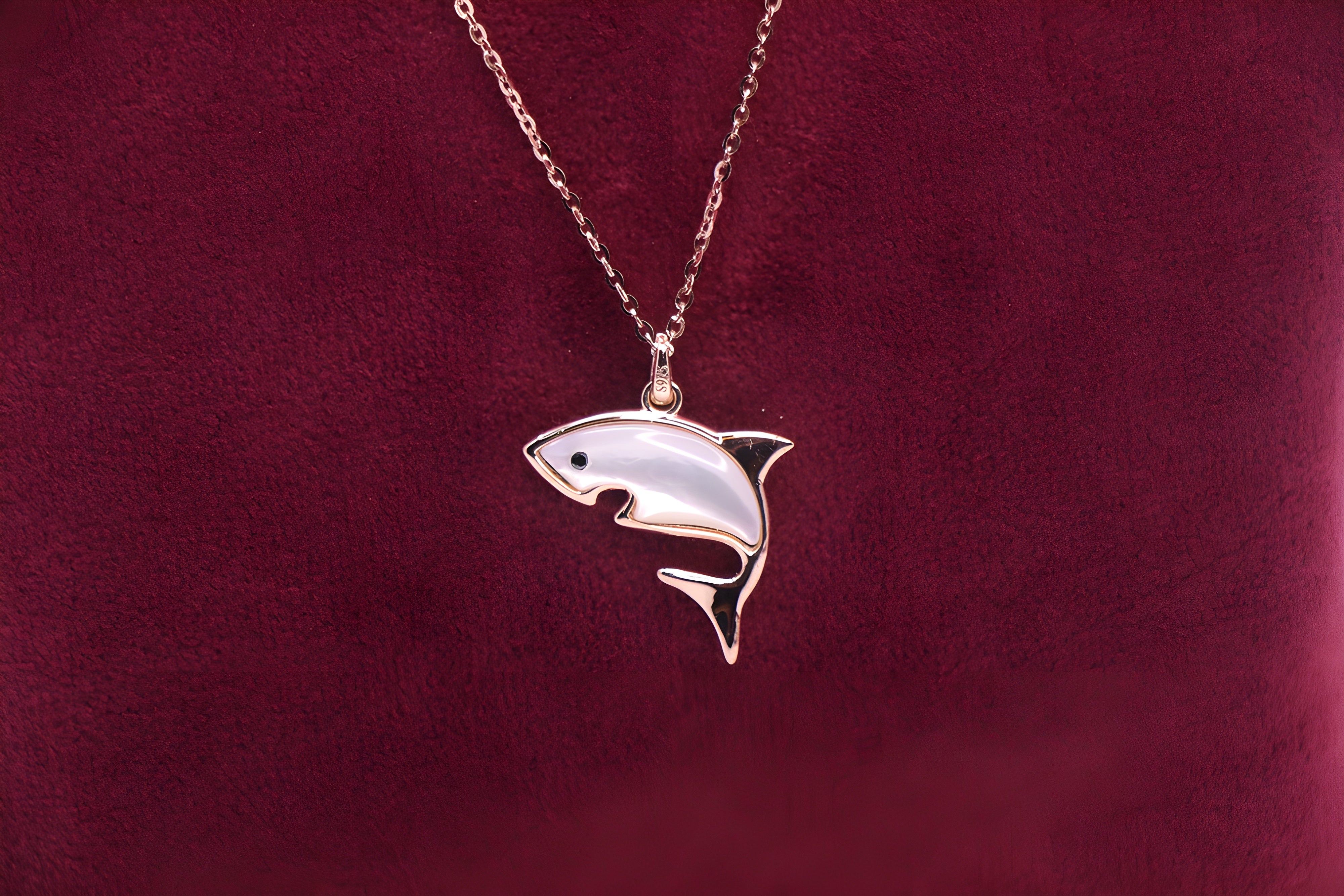 Gleaming Shark Sterling Silver Pendant with Swarovski Crystals