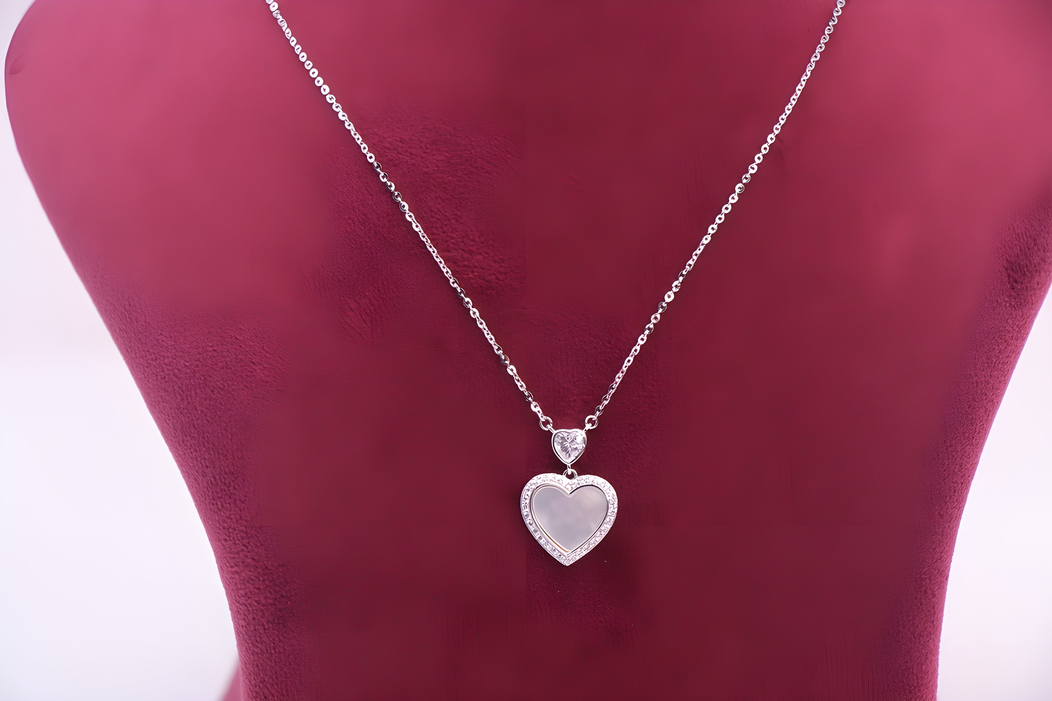 Sterling Silver Love's Embrace VeeLux Premium Pendant