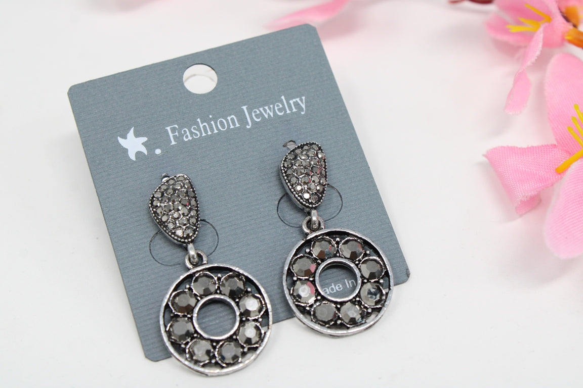 Sparkle Elegance: Luxury Crystal Zirconia Dangle Earrings