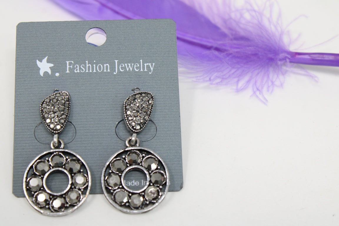 Sparkle Elegance: Luxury Crystal Zirconia Dangle Earrings