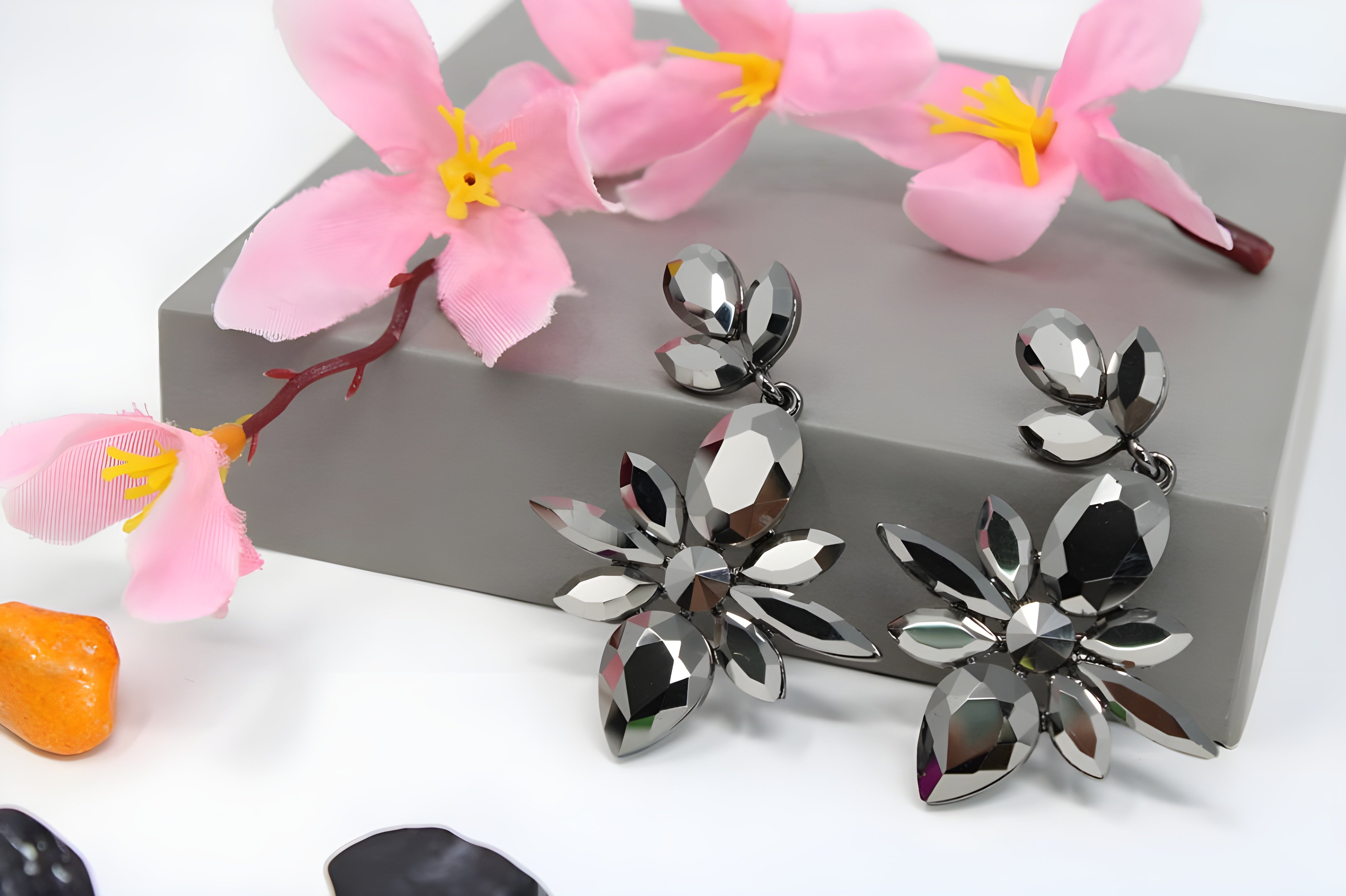 Midnight Glamour: Luxury Black Diamond Starburst Stud Earrings