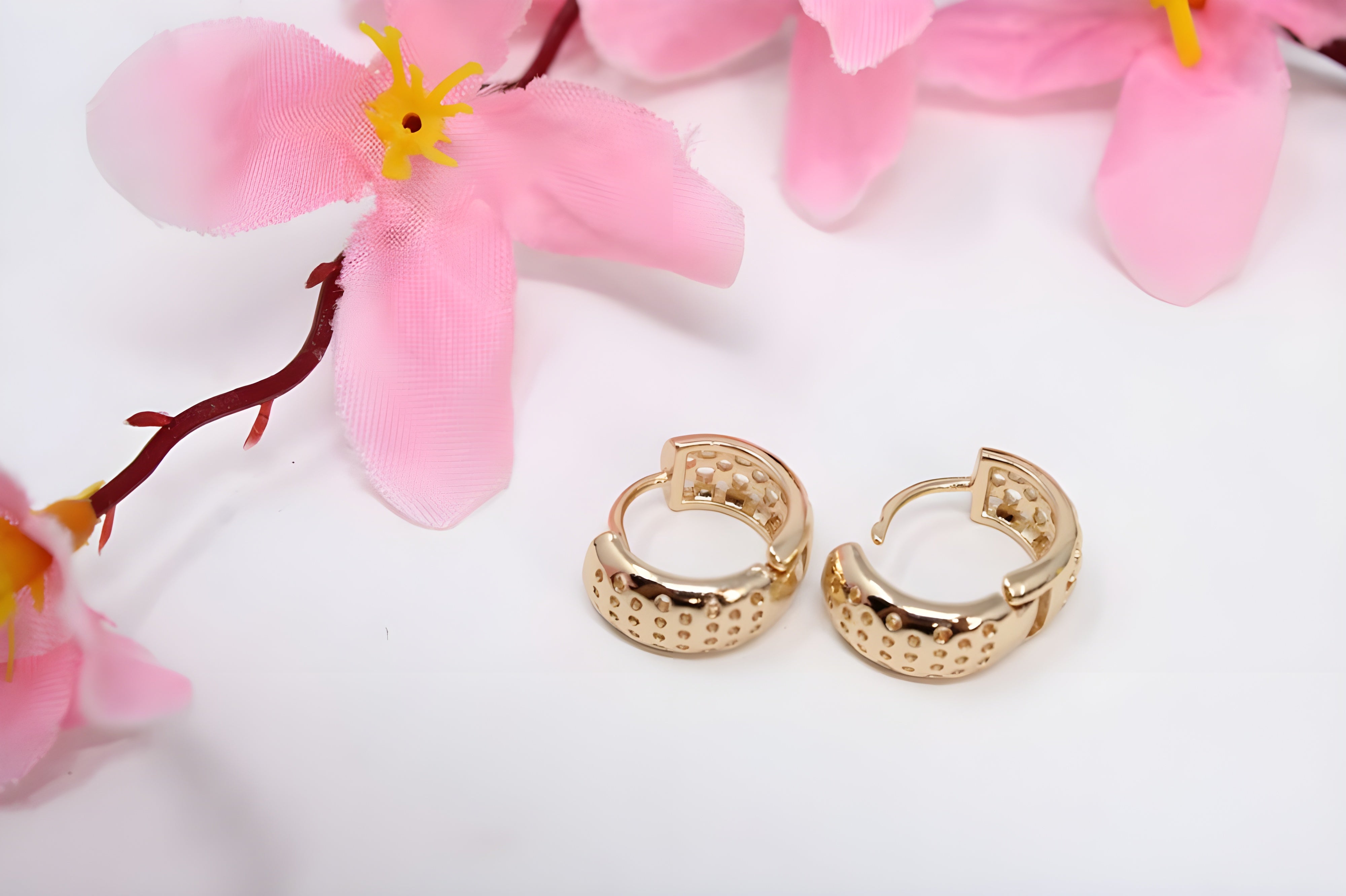 Radiant Golden Sunbeam Hoop Earrings