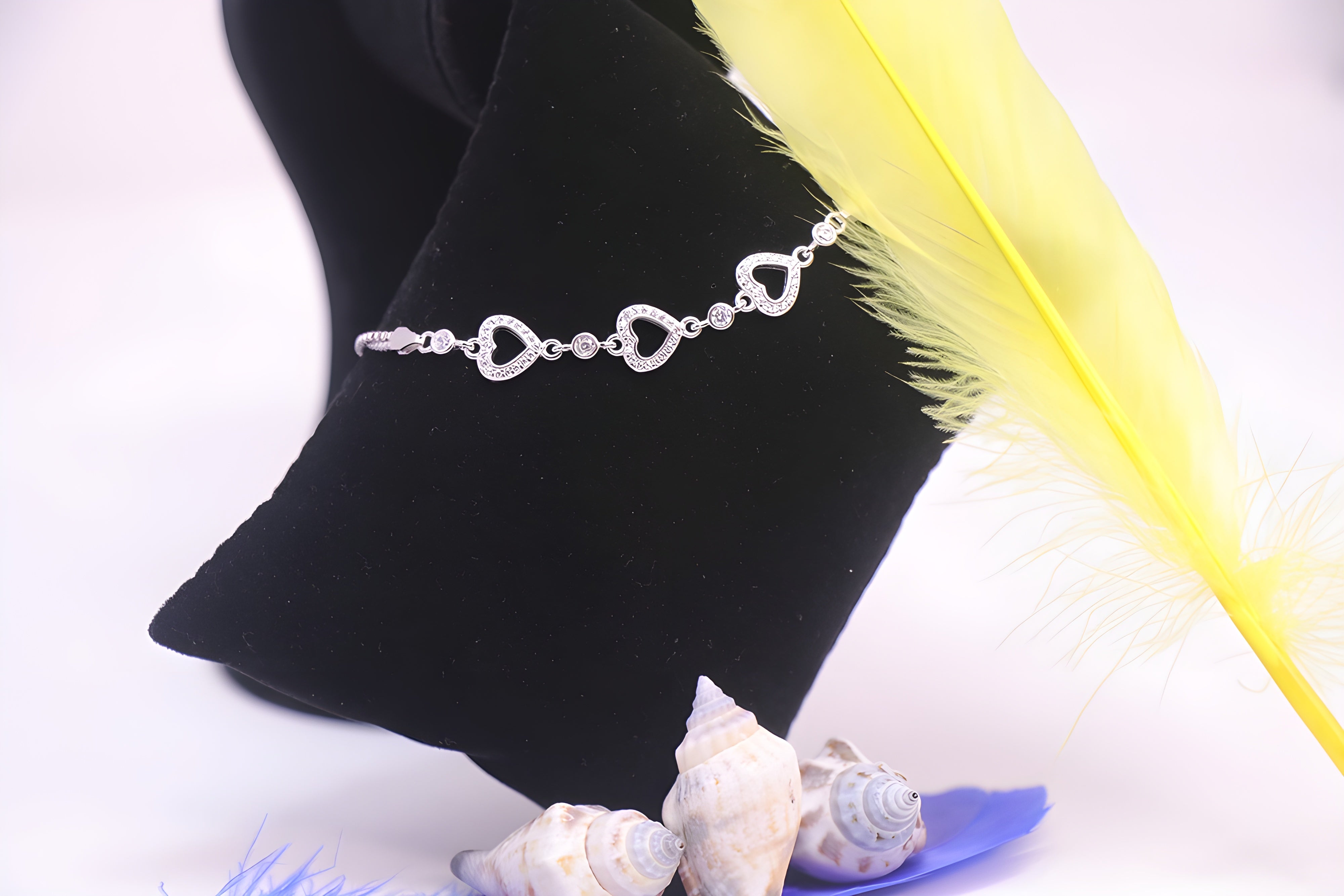 Golden Elegance VeeLux Premium Crystal Heart Bracelet