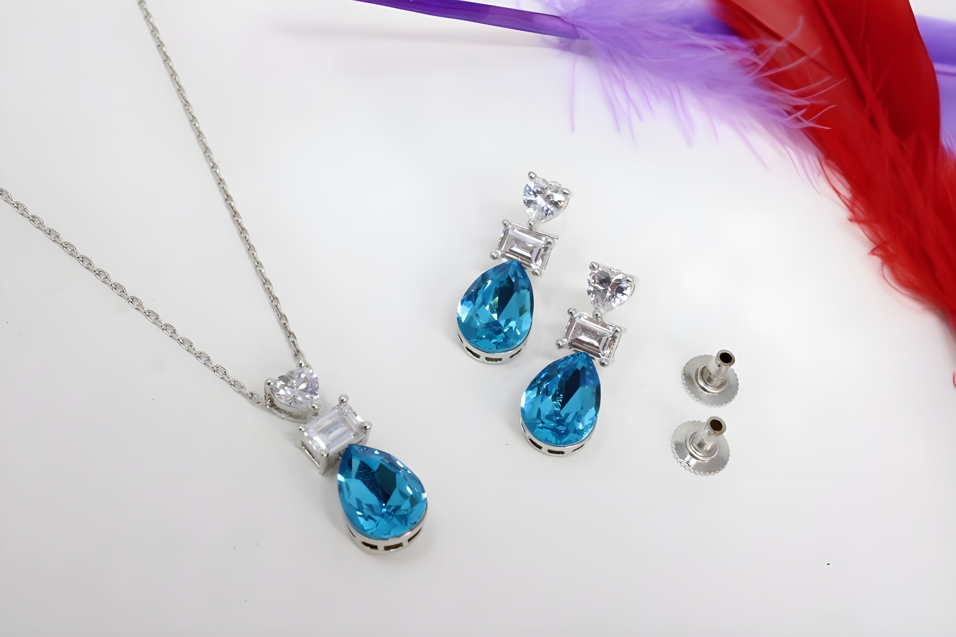 Ocean Elegance Blue Crystal Pendant Set