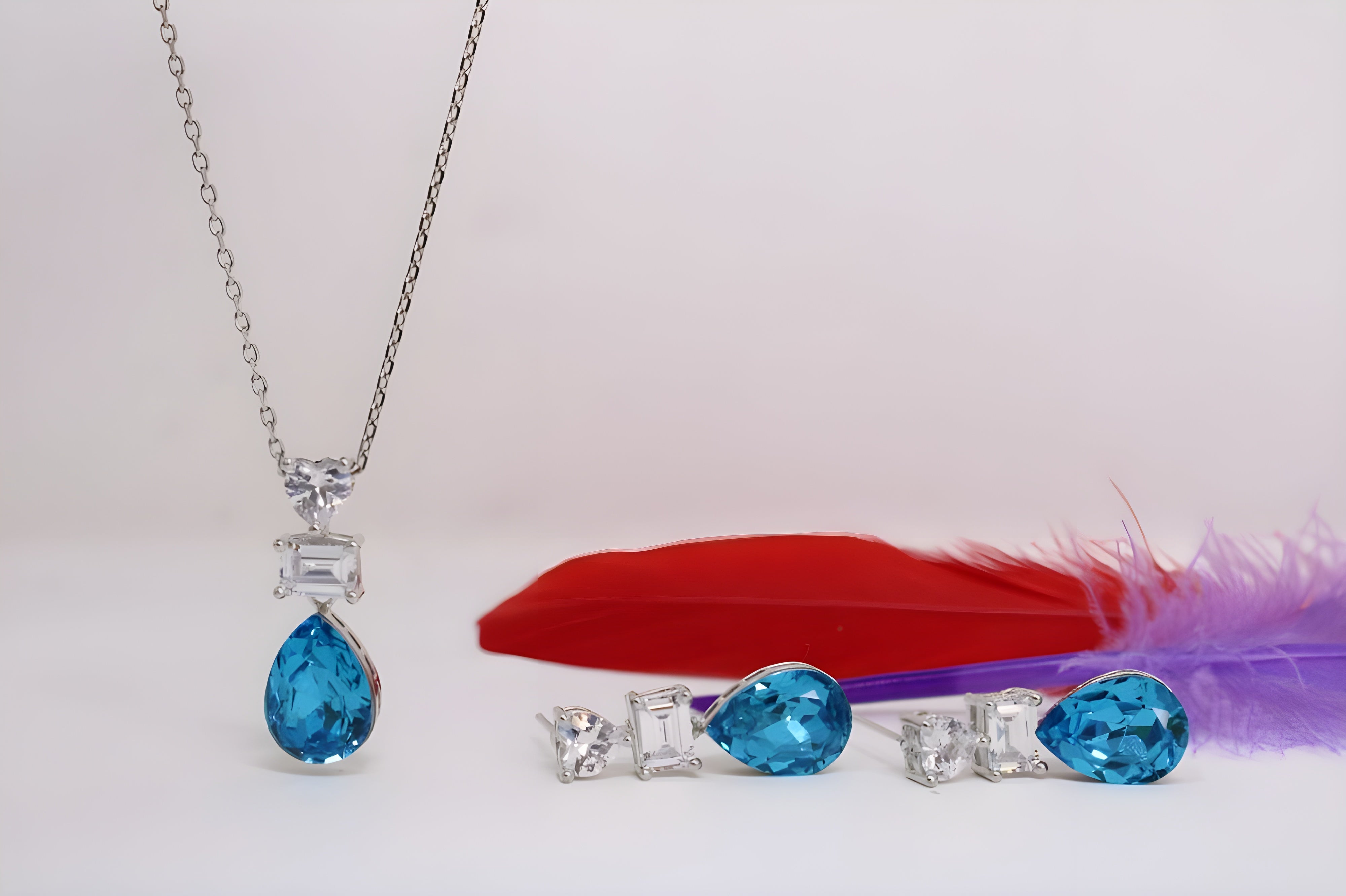 Ocean Elegance Blue Crystal Pendant Set