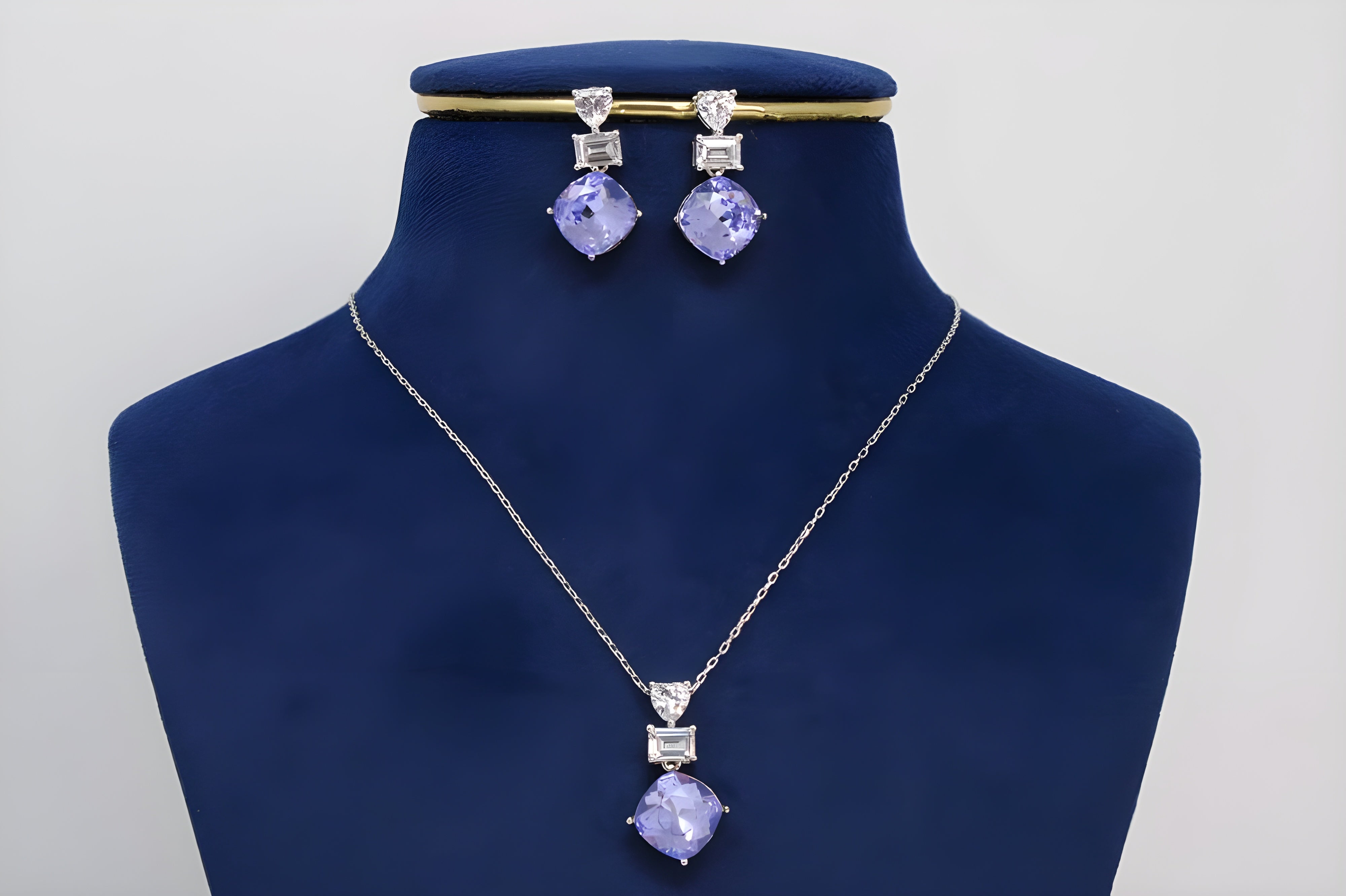 Amethyst Allure Pendant Set