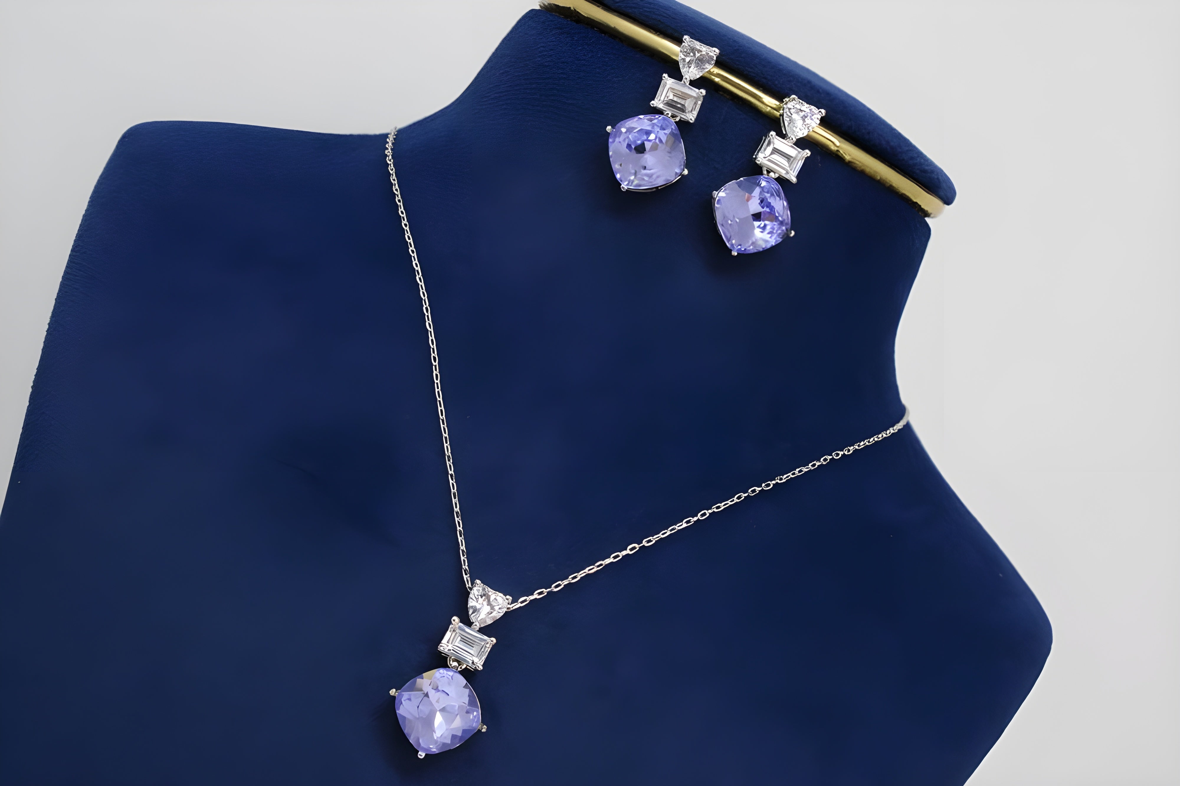 Amethyst Allure Pendant Set