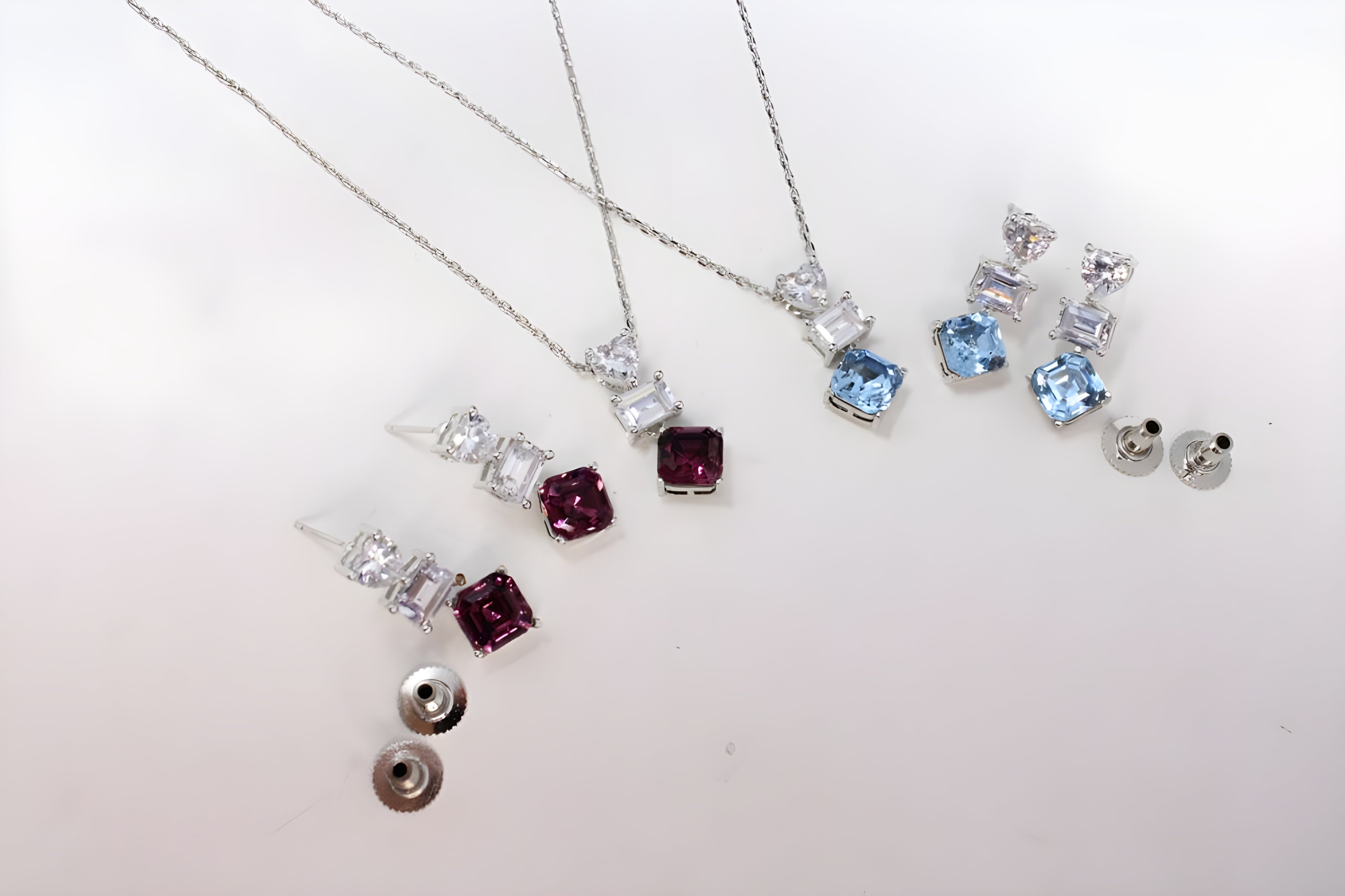 Royal Elegance Square Crystal Pendant Set