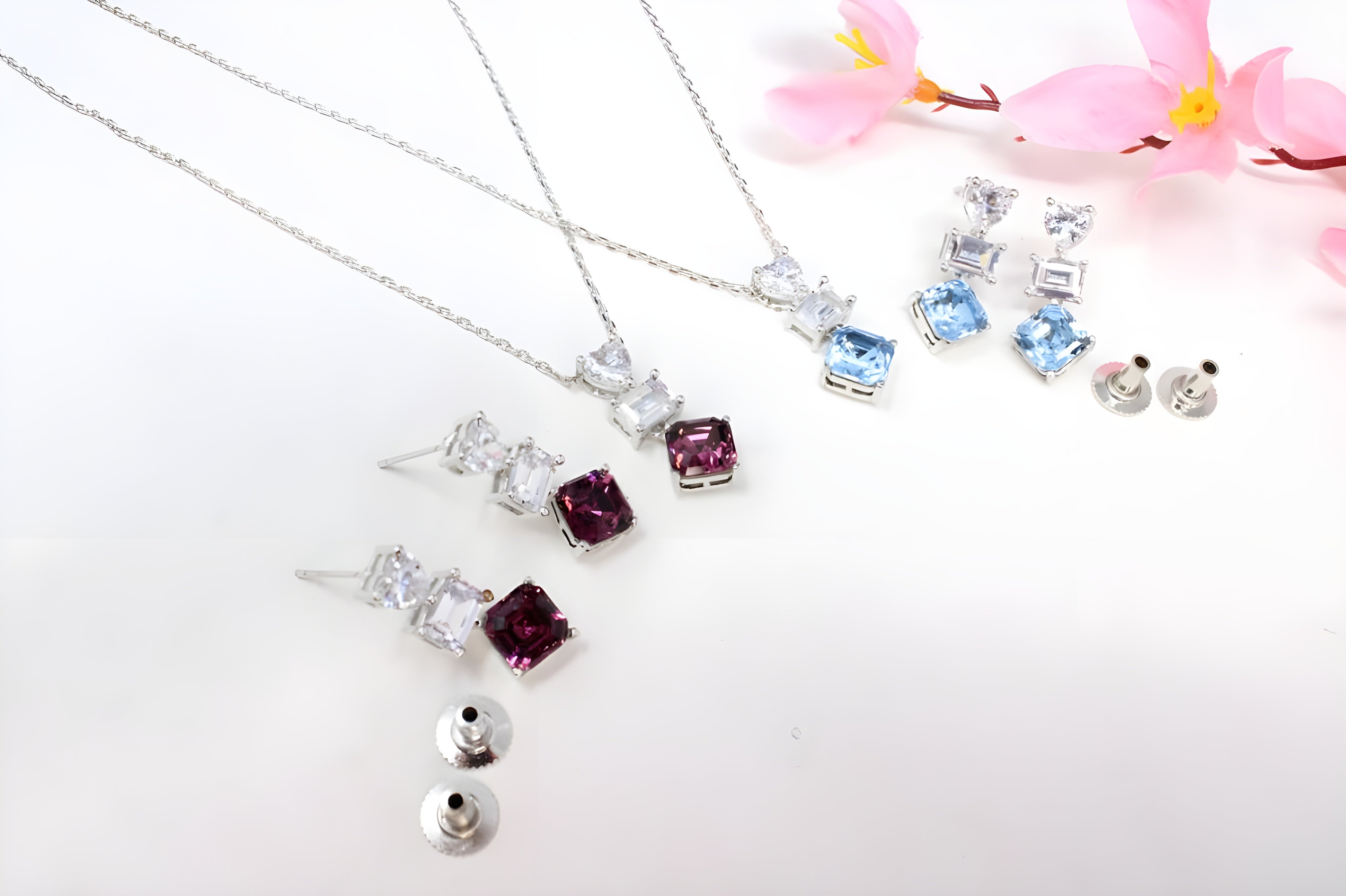 Royal Elegance Square Crystal Pendant Set