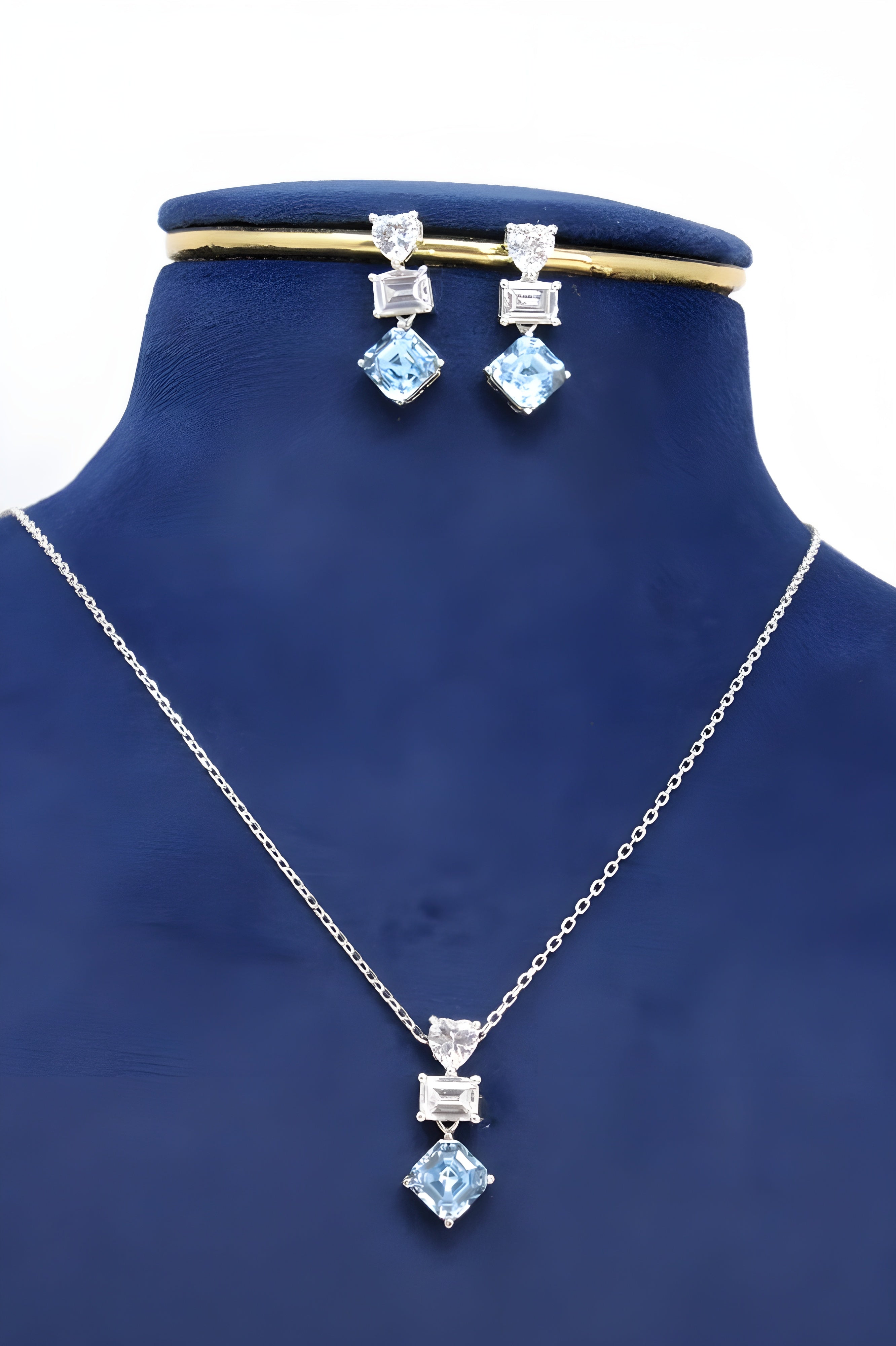 Royal Elegance Square Crystal Pendant Set