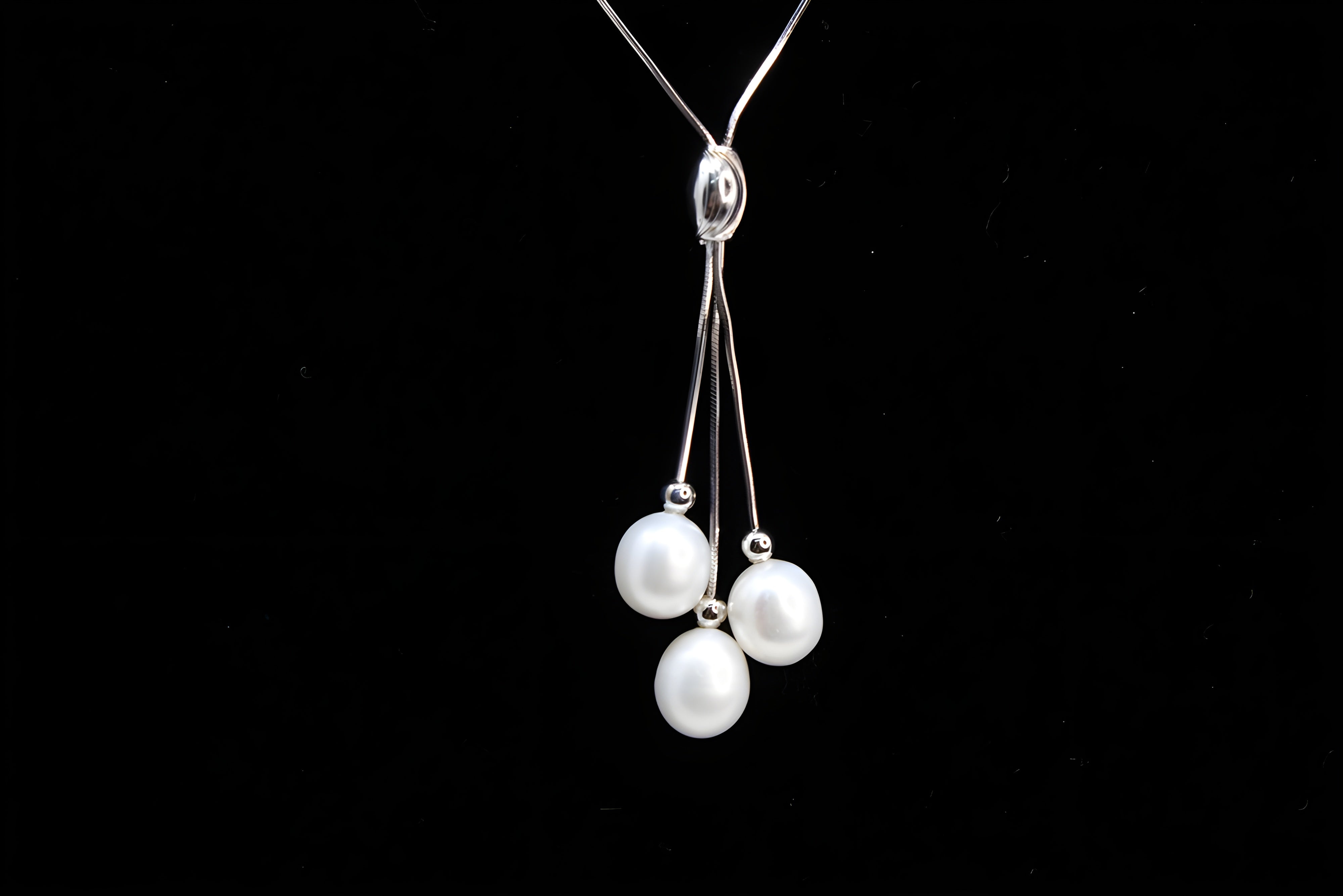 Pearl Elegance Sterling Silver Pendant Set