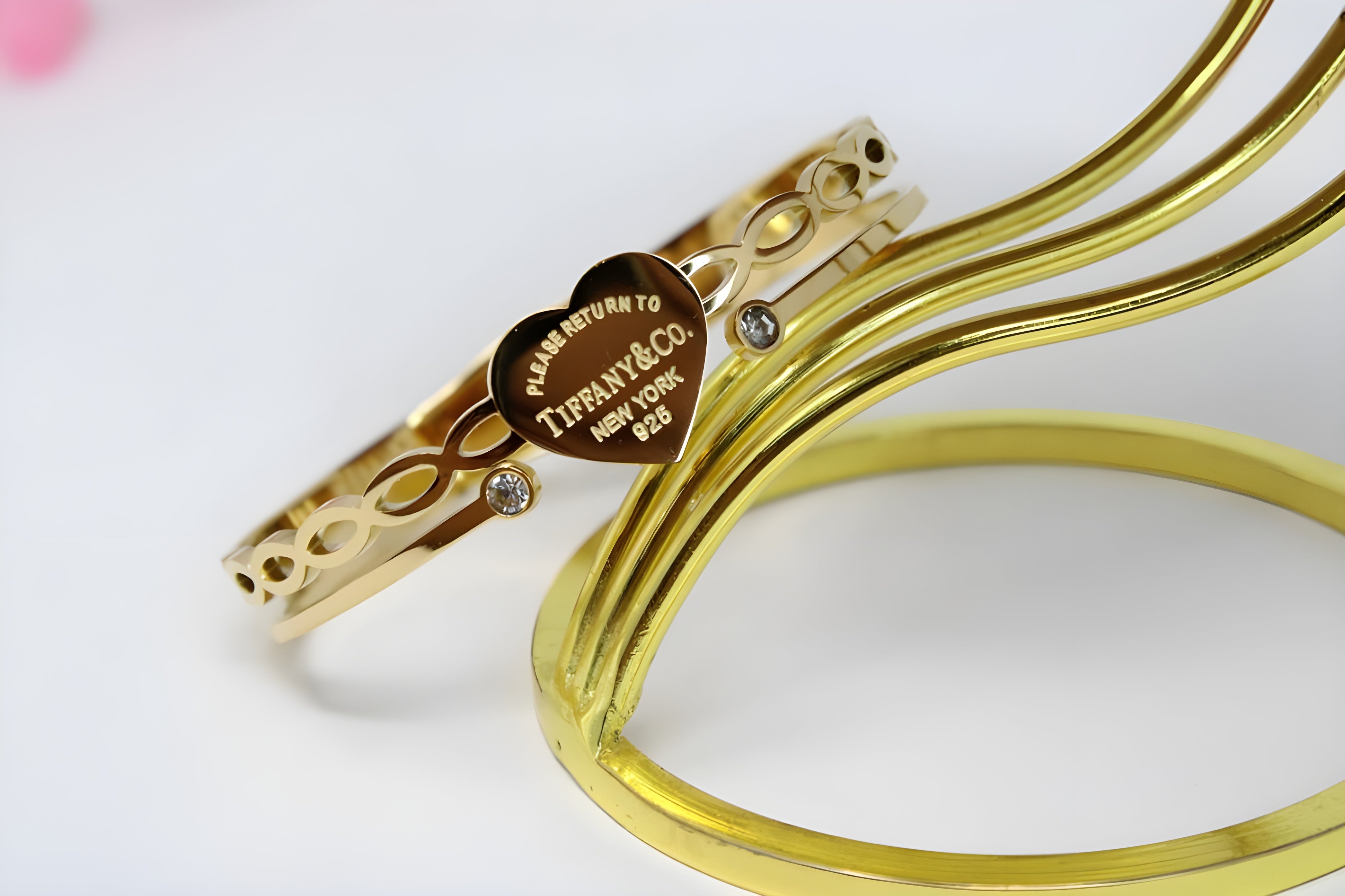 Golden Heart Radiance Bracelet