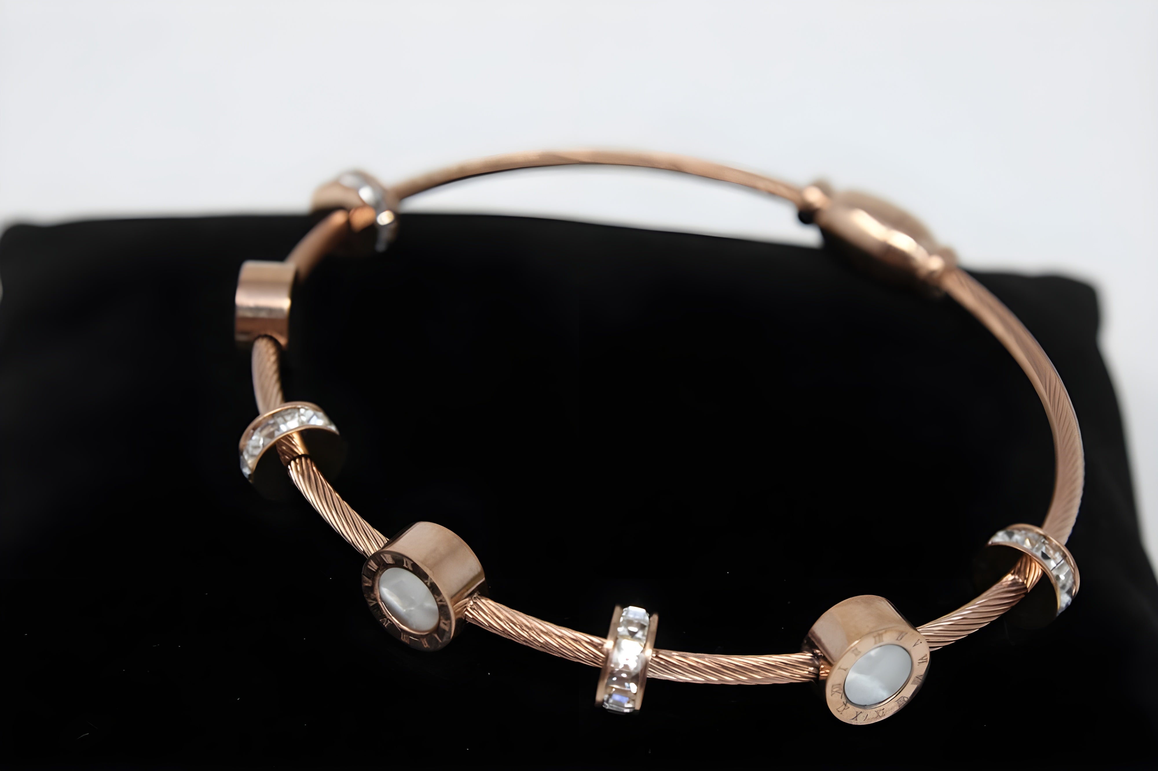 Copper Elegance Pearl Bracelet