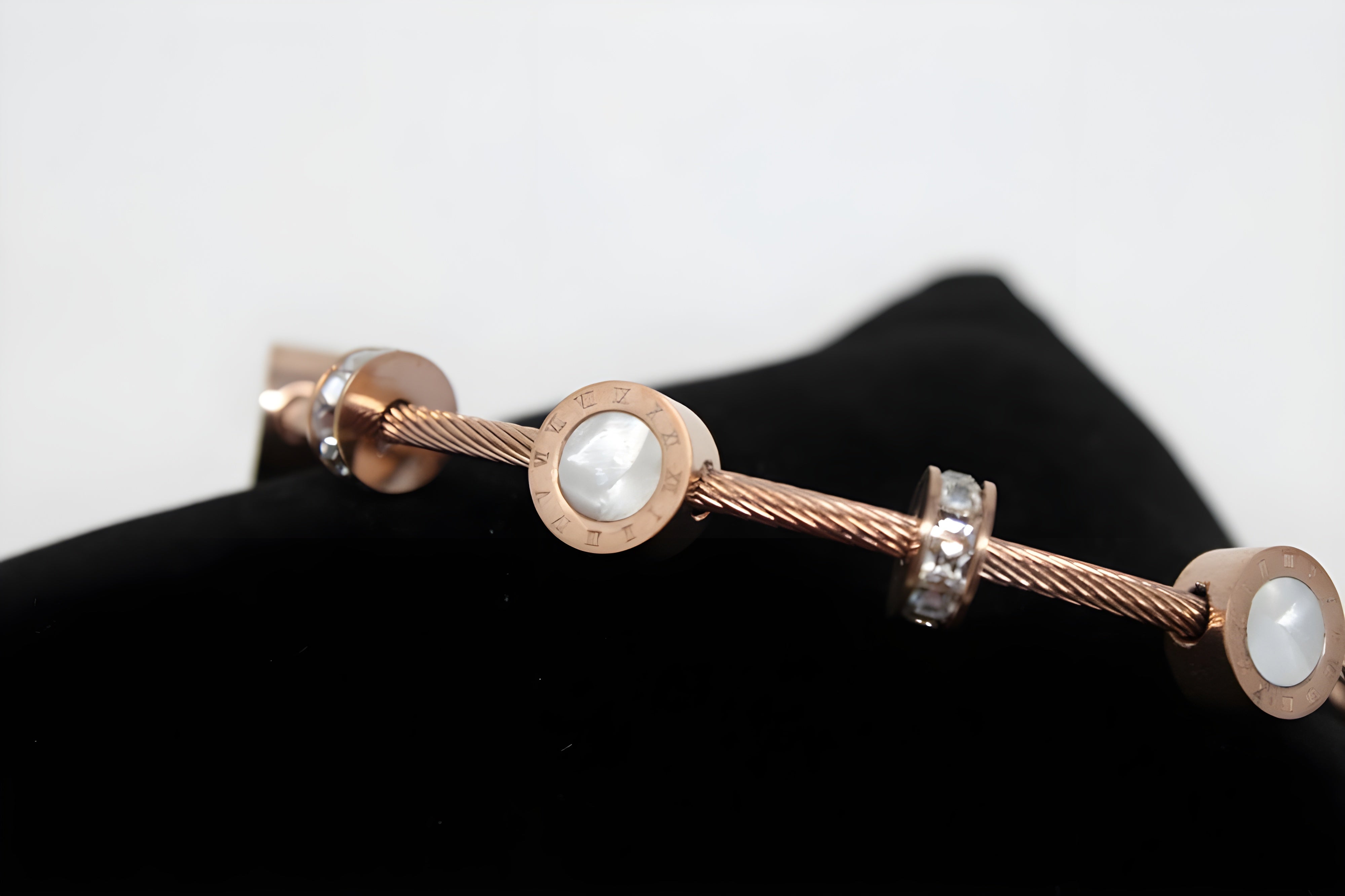 Copper Elegance Pearl Bracelet