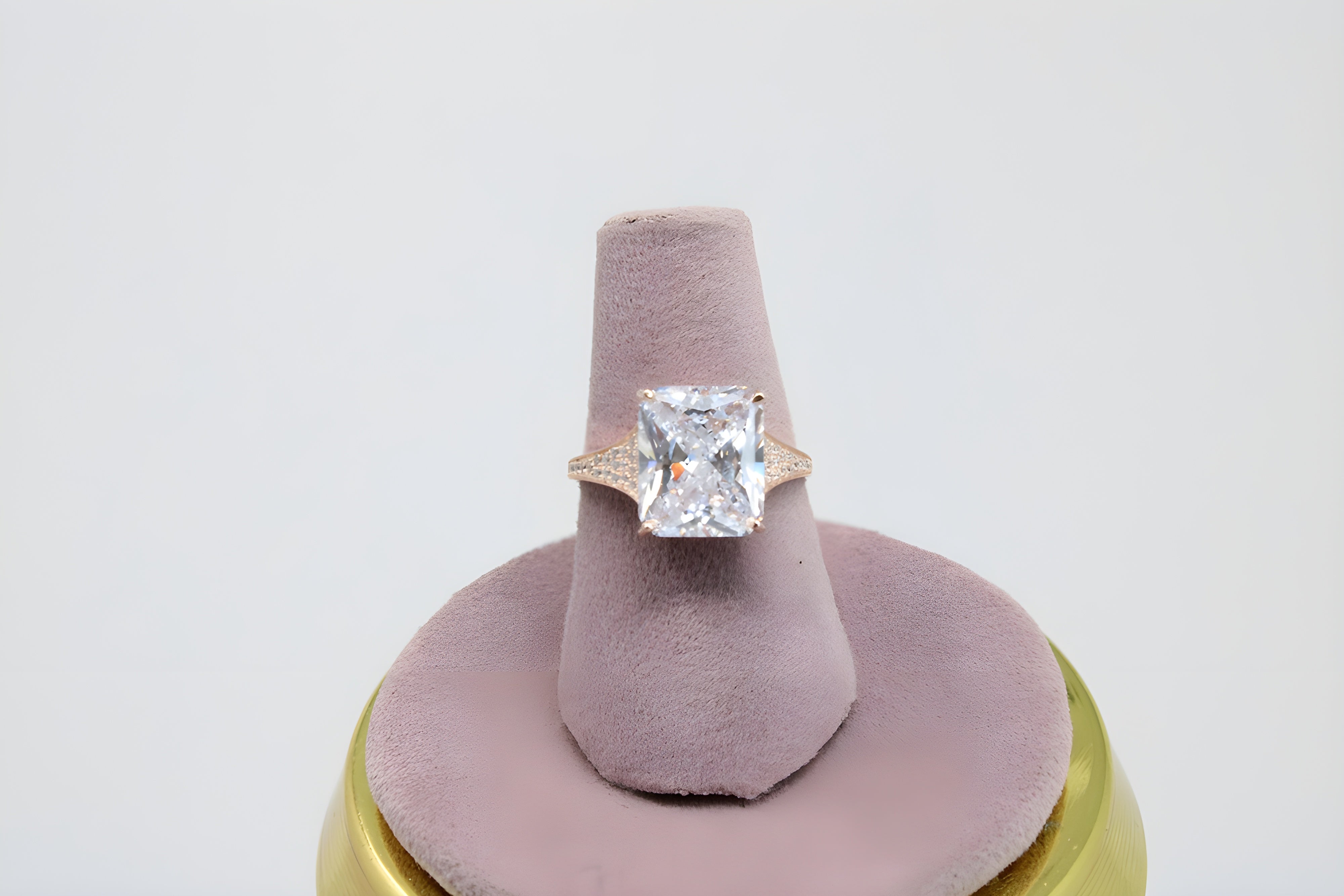 Copper Gold Elegance VeeLux Premium Crystal Ring