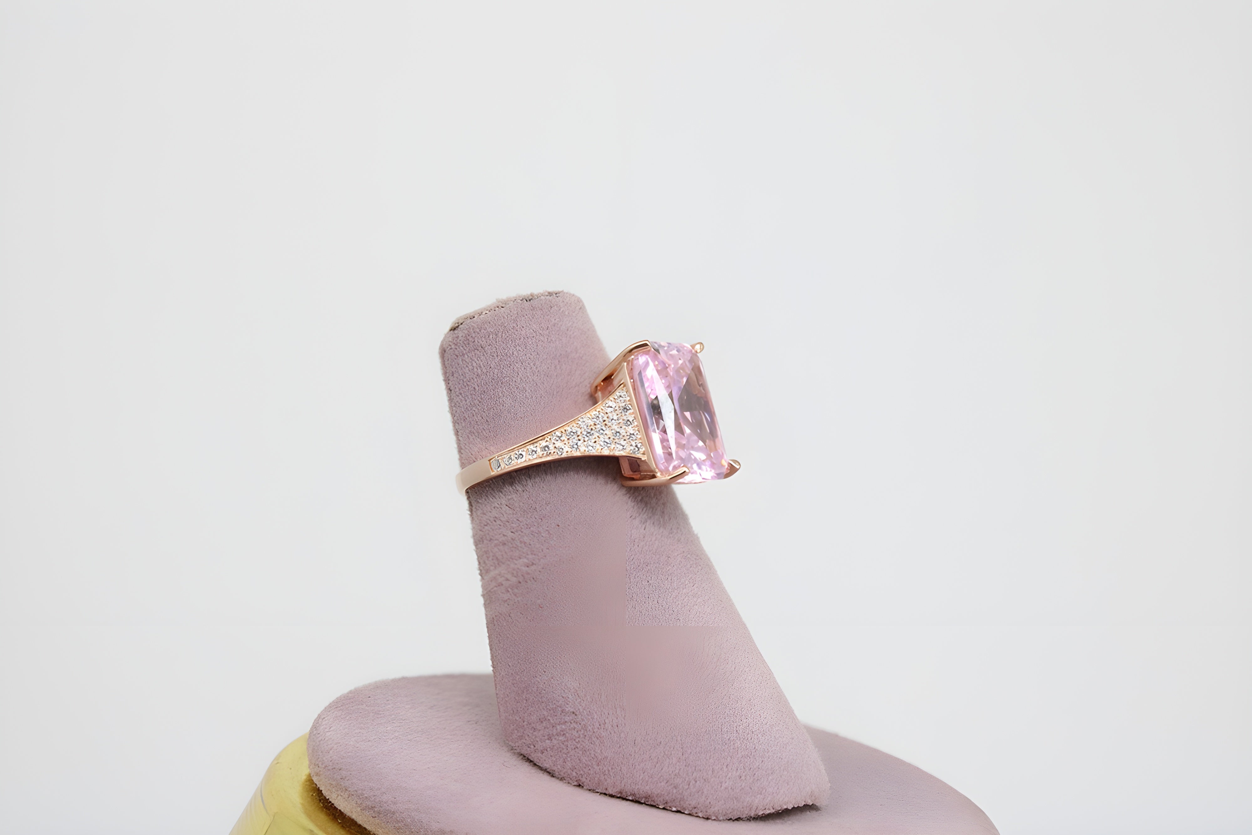 Copper Gold Elegance VeeLux Premium Crystal Ring