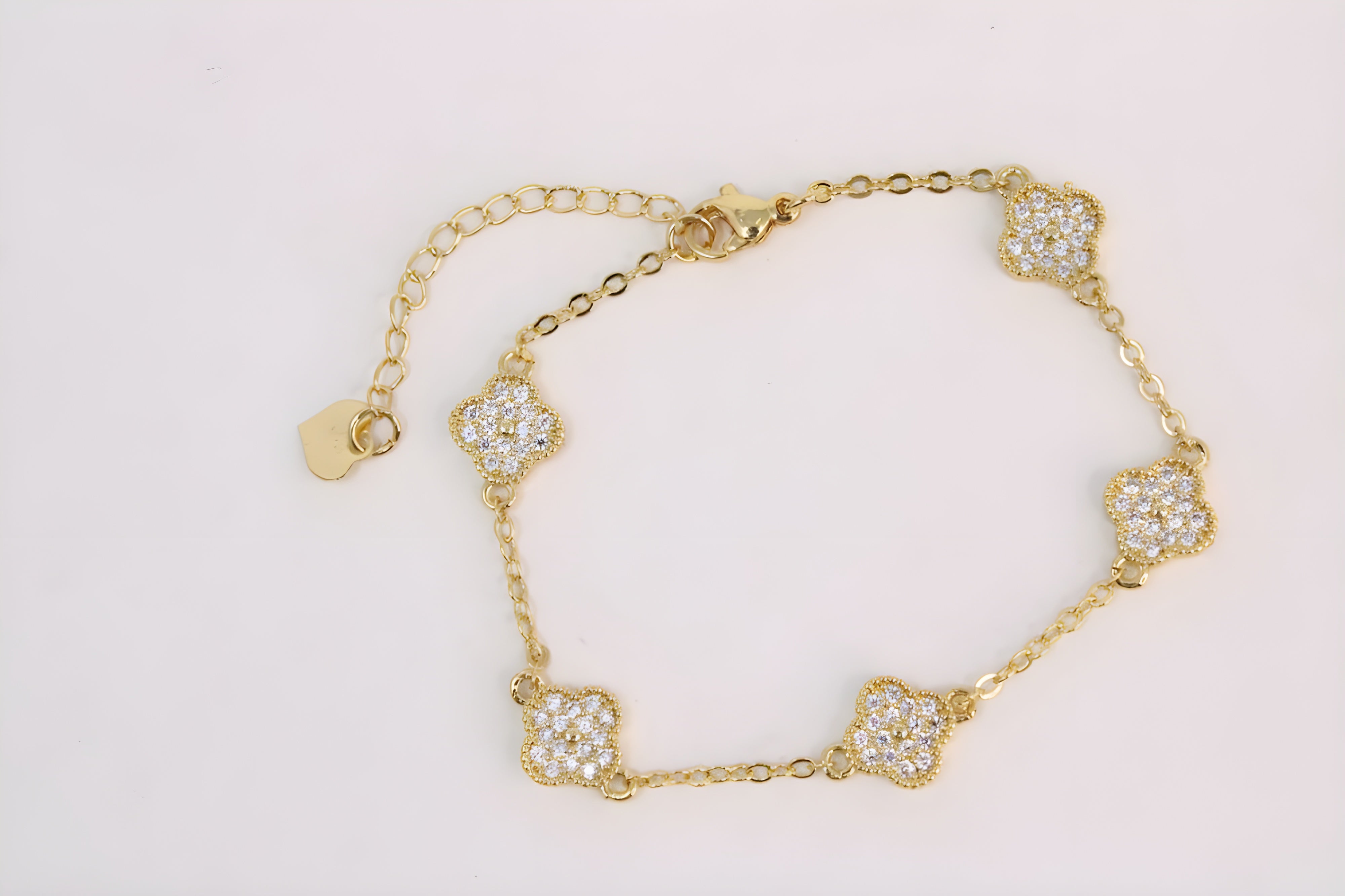 Golden Lucky Leaf Bracelet