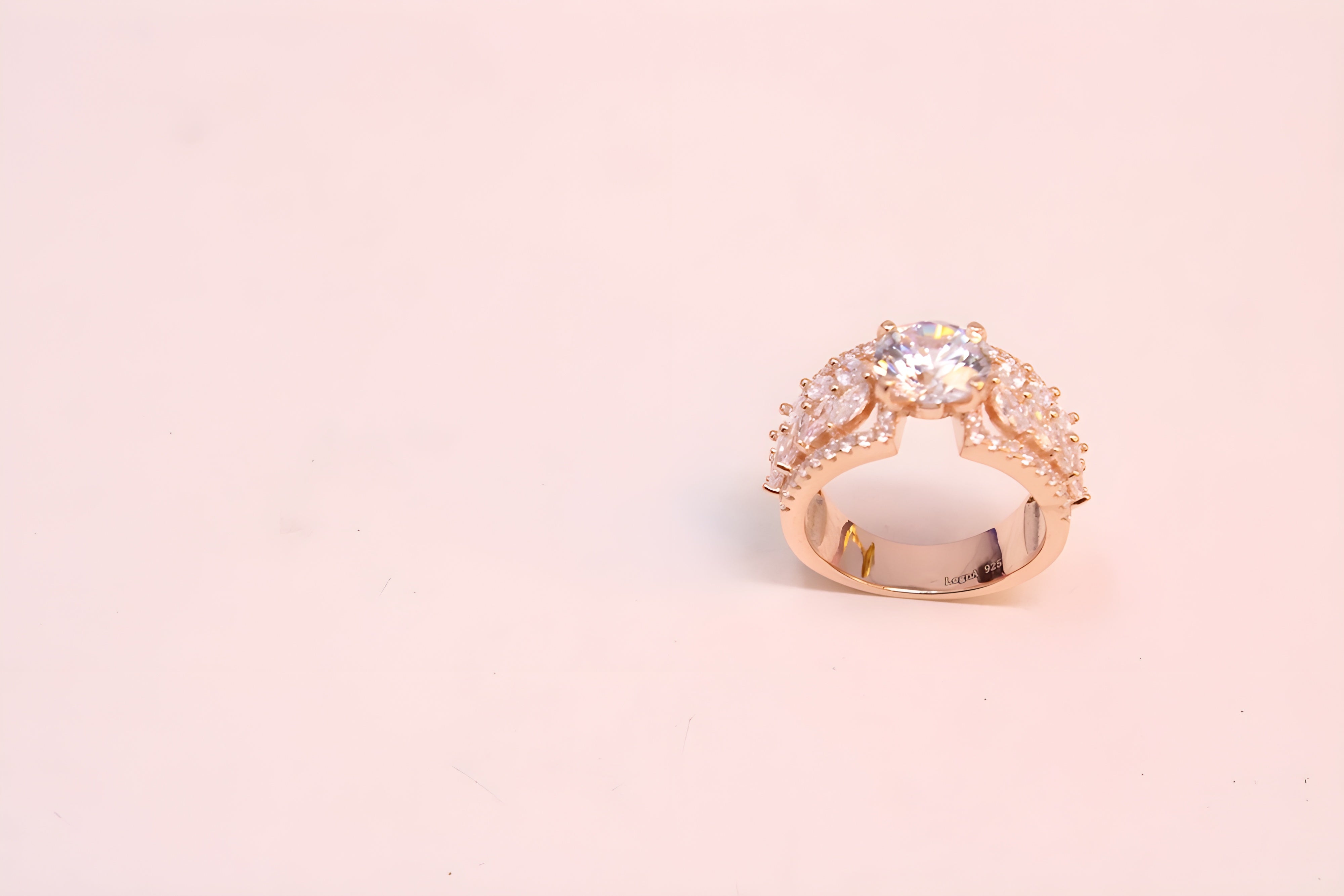 Golden Radiance VeeLux Premium Crystal Ring