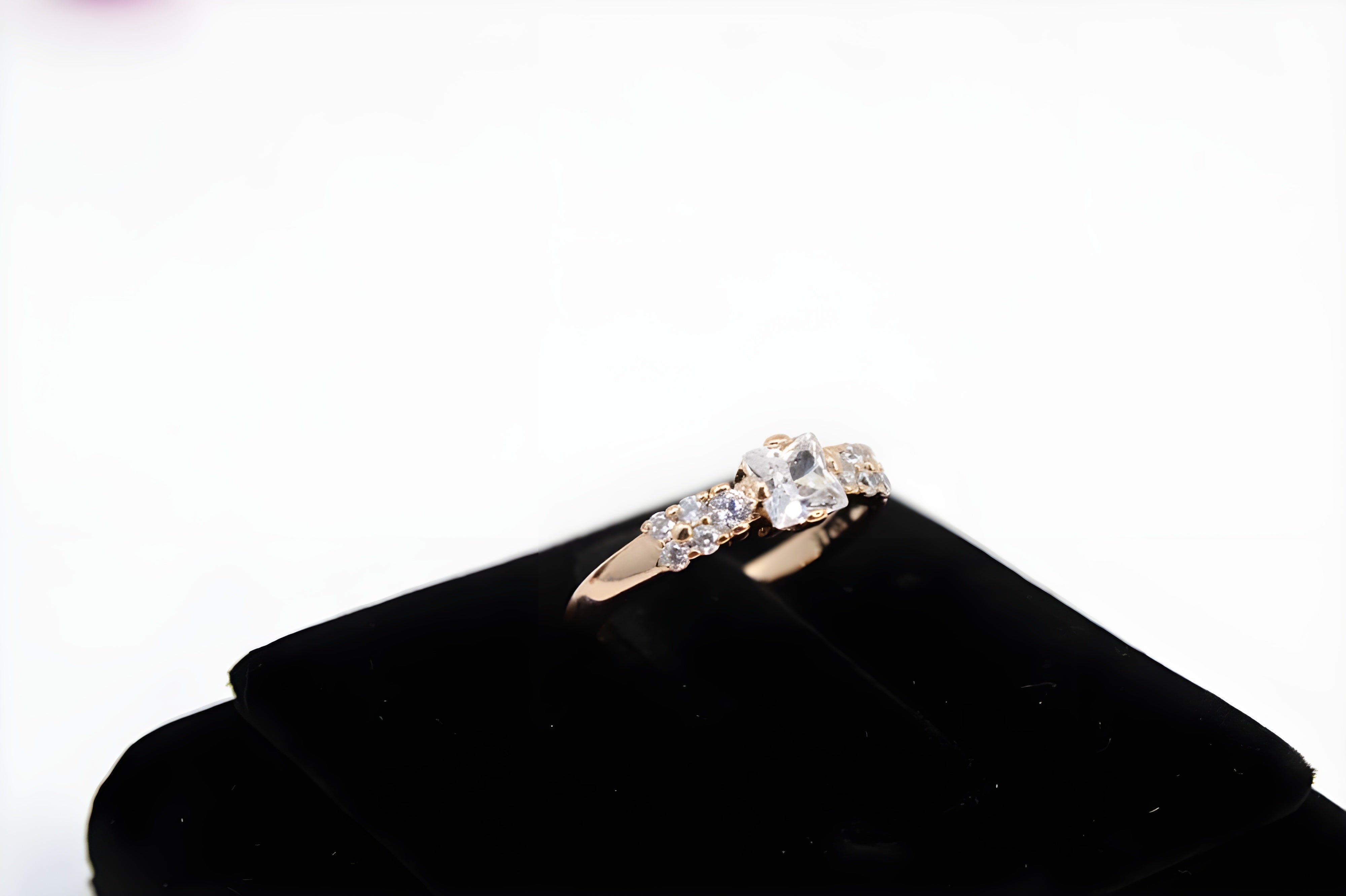 Golden Crystal Elegance Ring