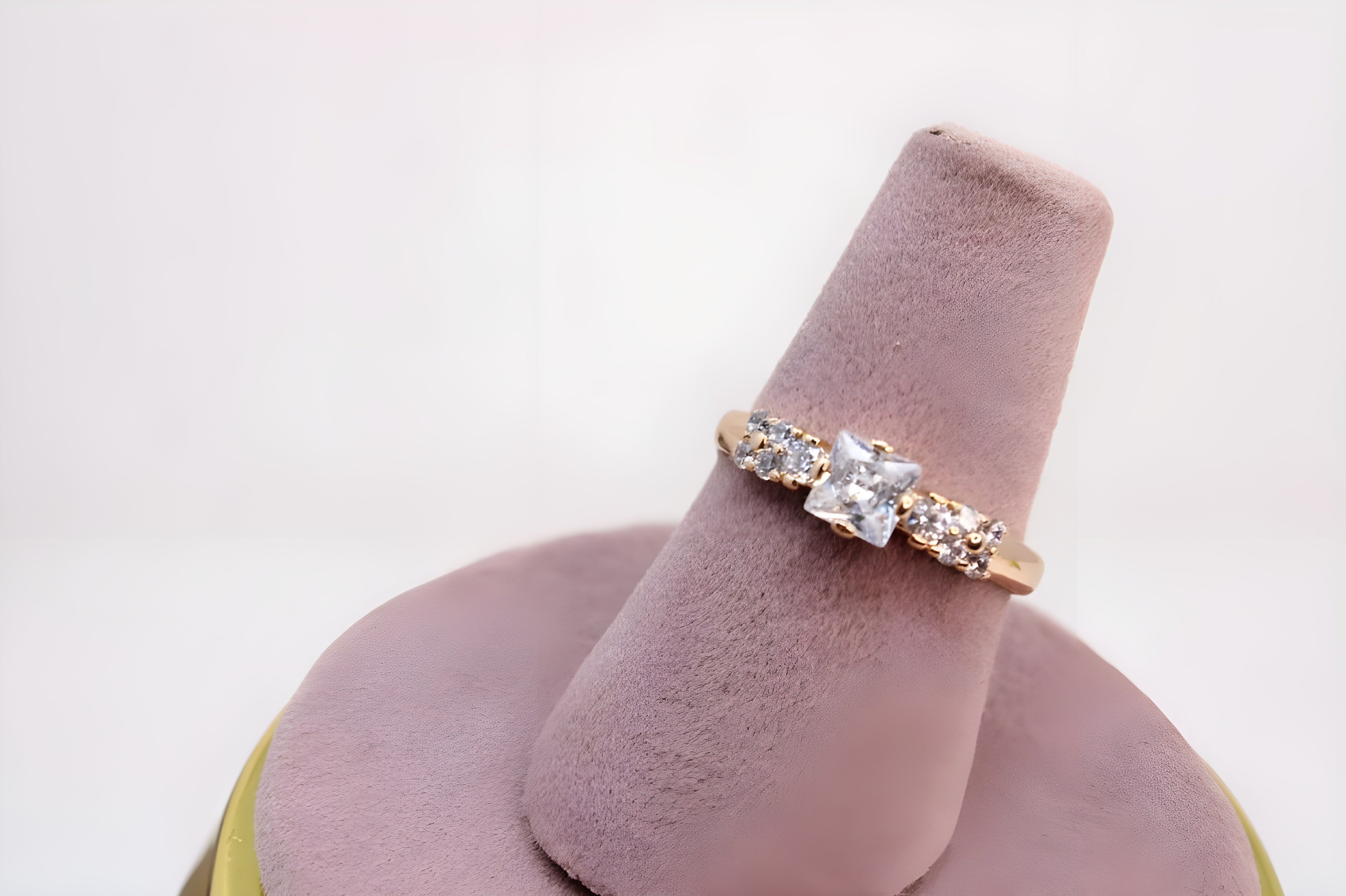 Golden Crystal Elegance Ring