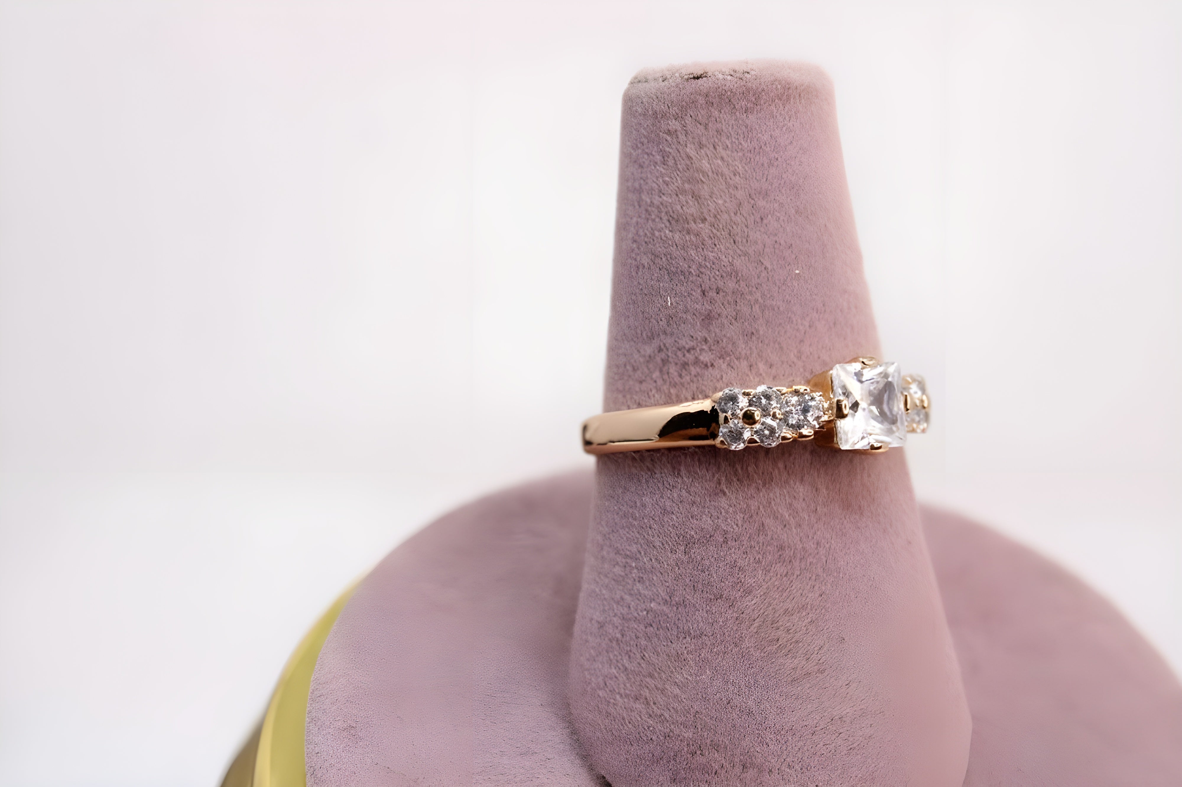 Golden Crystal Elegance Ring