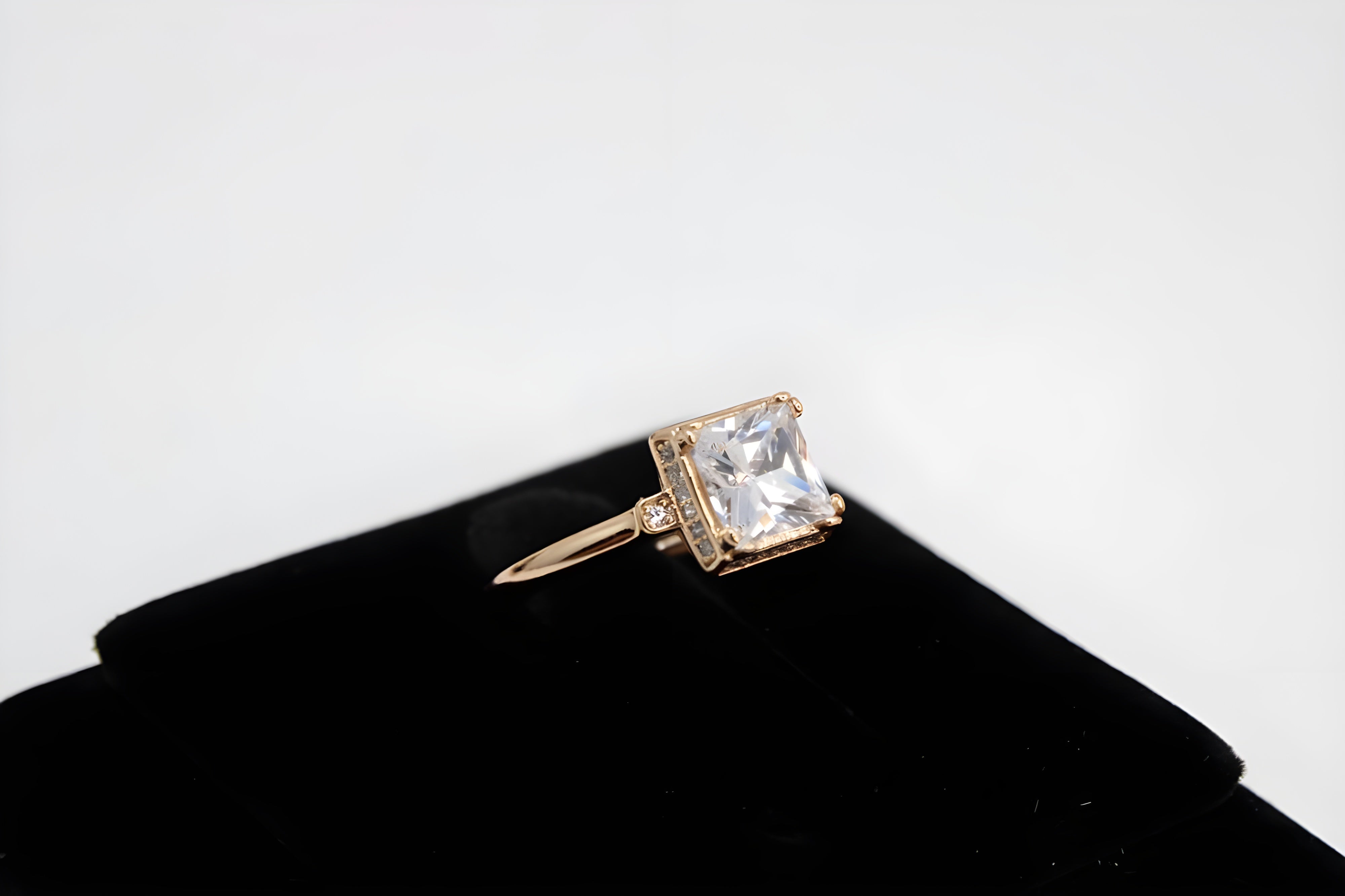 Golden Solitaire Crystal Ring