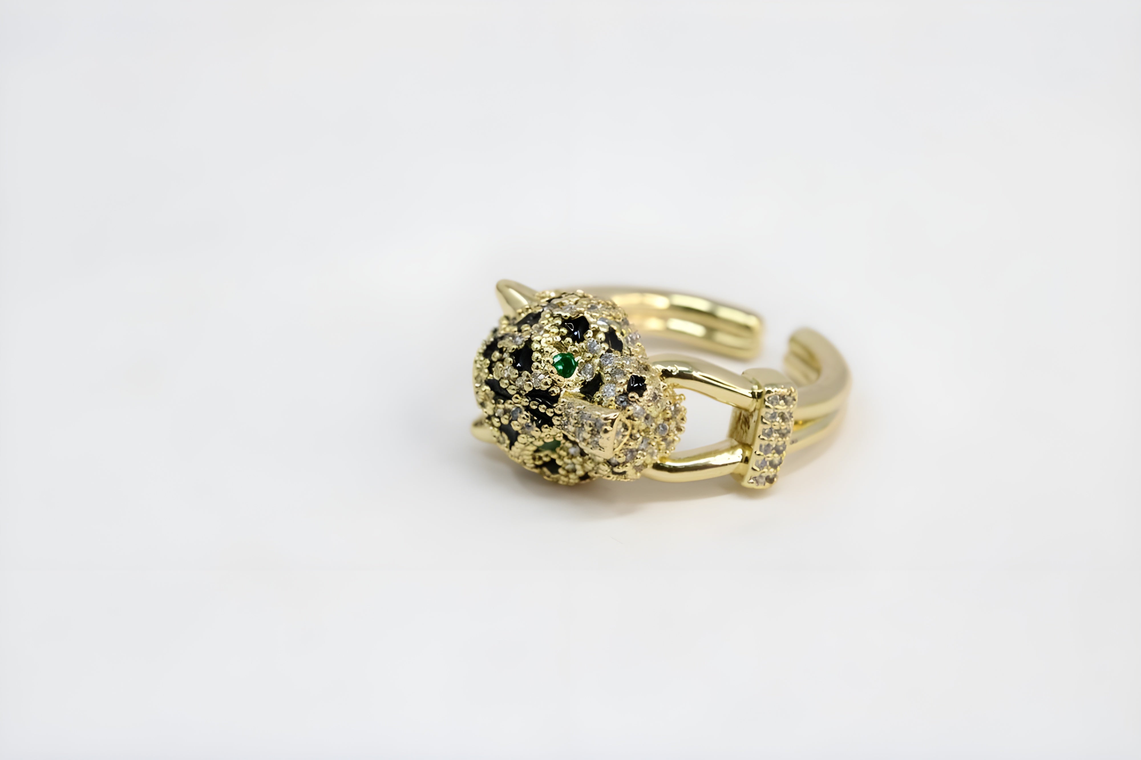 Golden Panther Crystal Ring