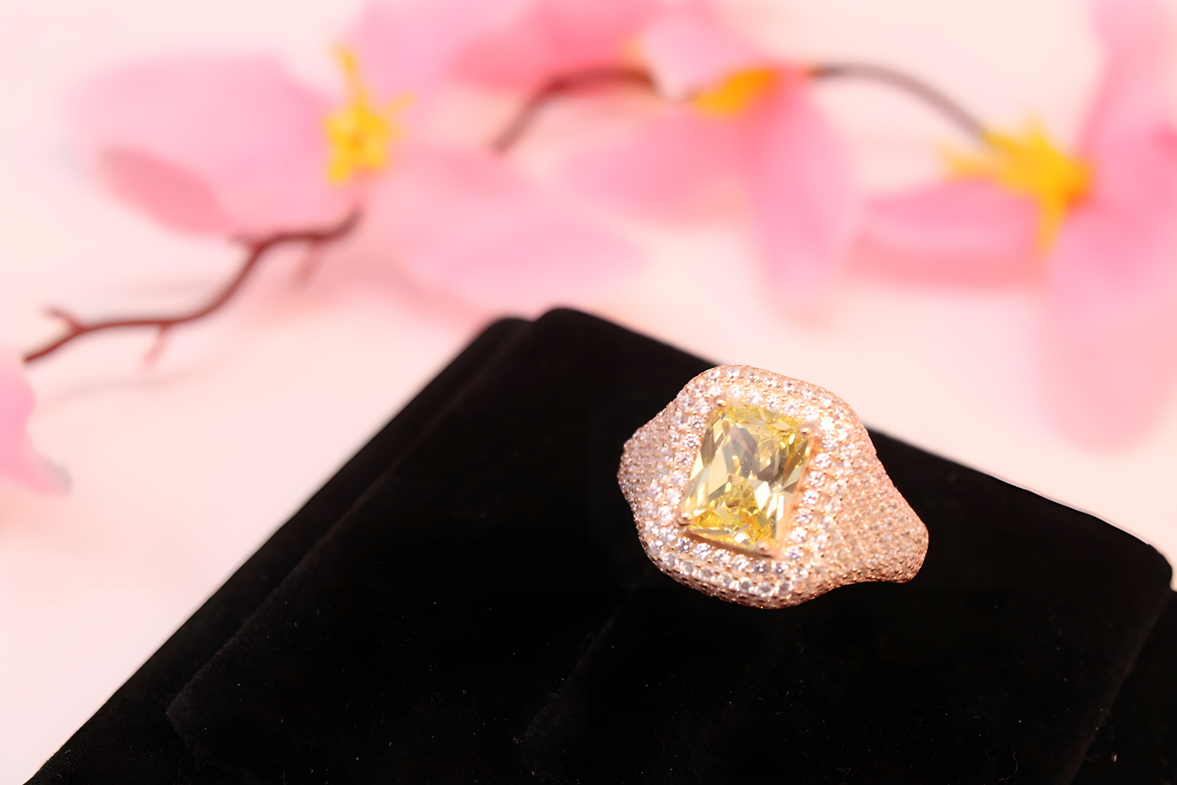 Golden Aura VeeLux Premium Crystal Ring