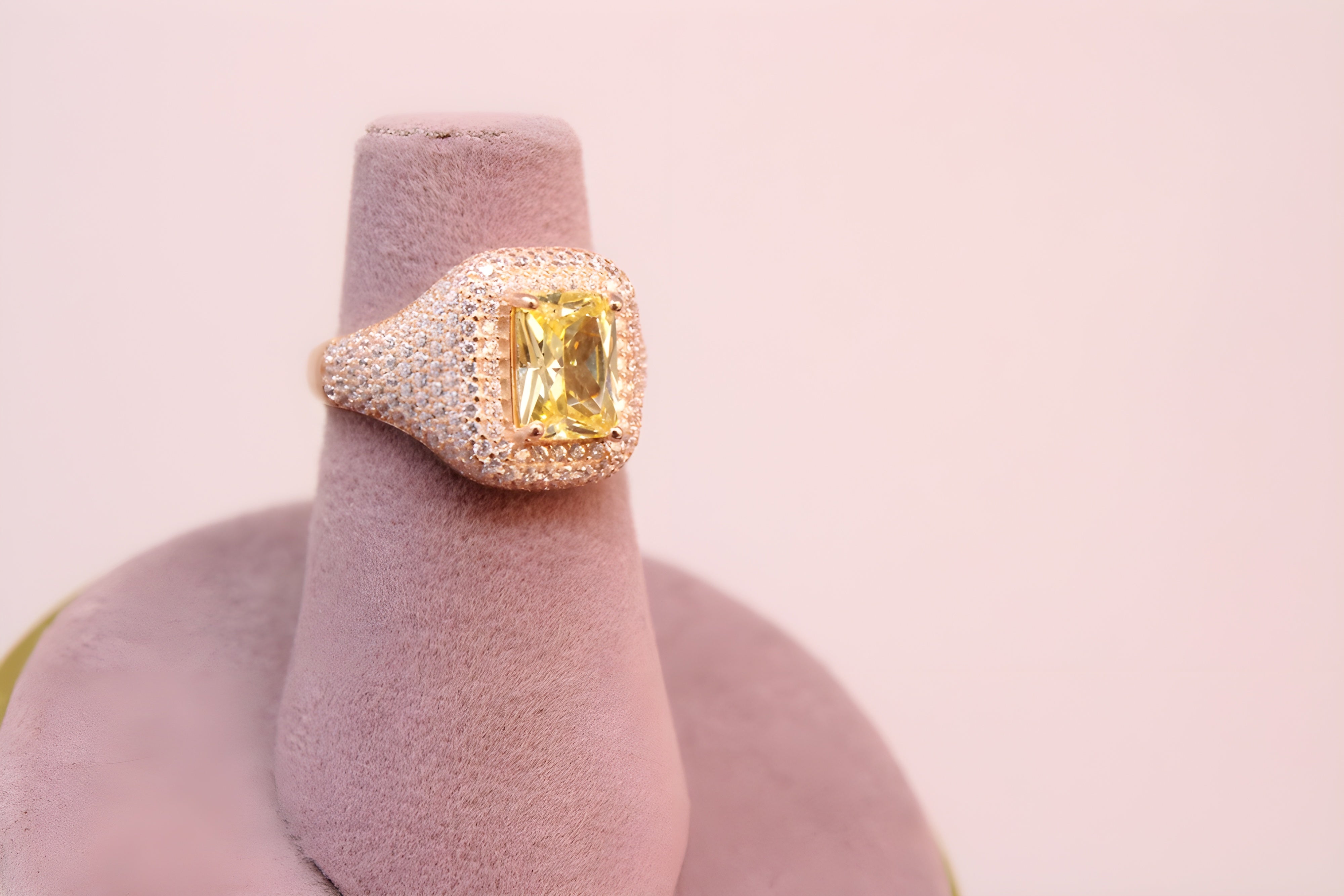 Golden Aura VeeLux Premium Crystal Ring