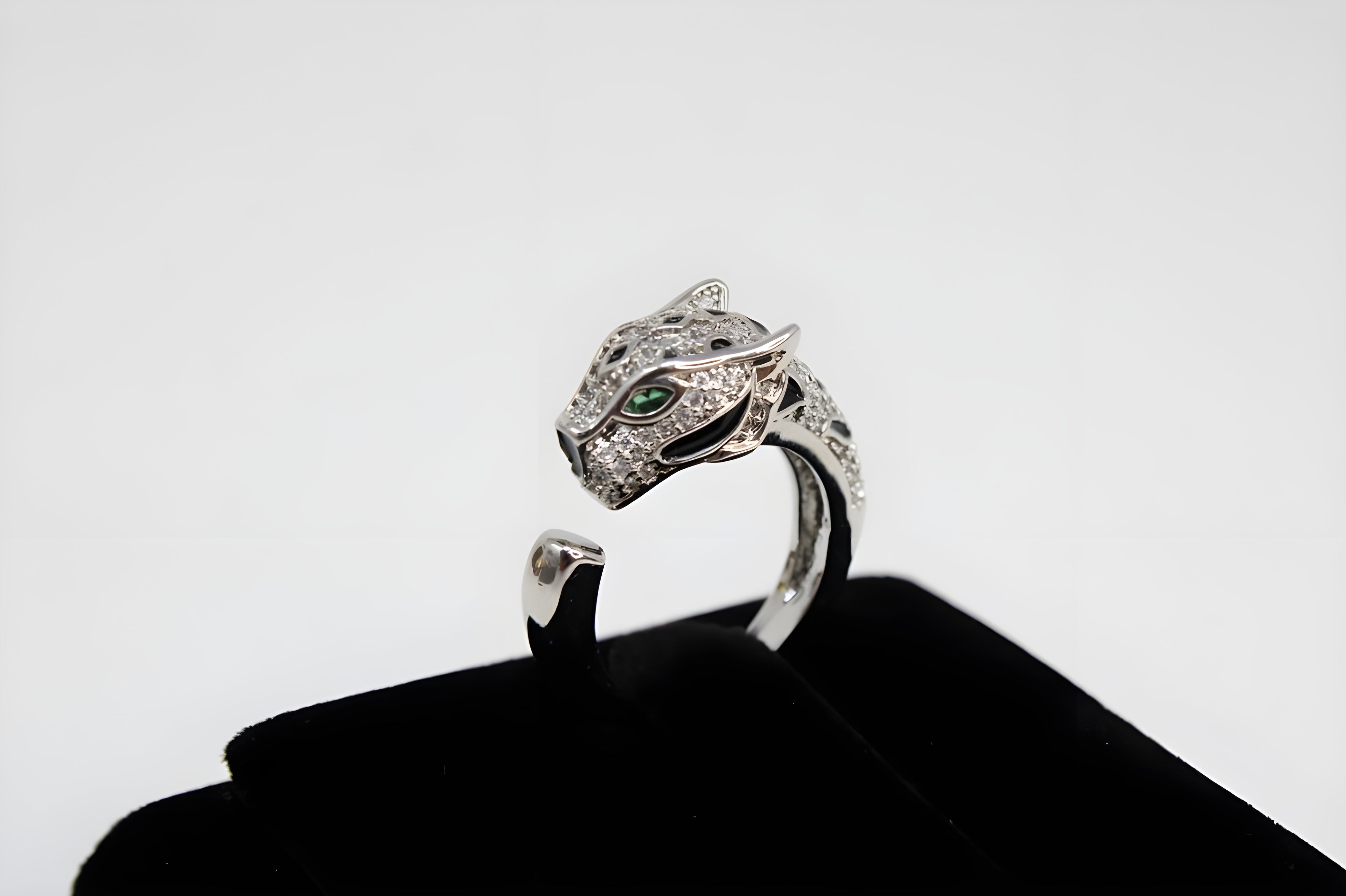 Fierce Elegance Tiger Crystal Silver Ring